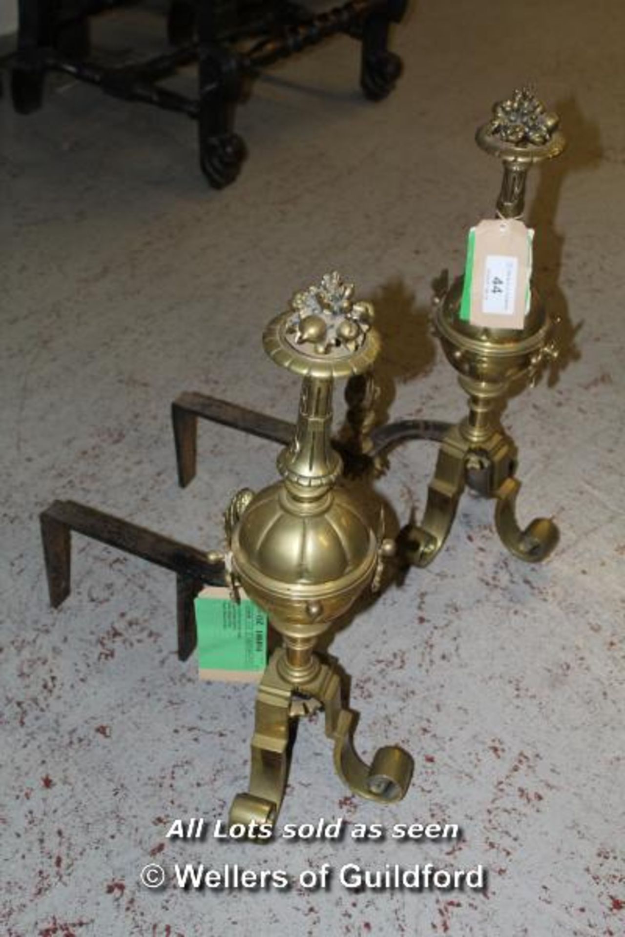 *PAIR OF 1920S BRASS FIRE DOGS. HEIGHT 630MM (24.5IN) X WIDTH 240MM (9.5IN) X DEPTH 550MM (21. - Image 6 of 6