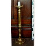 *SMALL CLASSICAL TABLE LAMP, EARLY 1900S. 615MM (24.2IN) HIGH X 175MM (6.9IN) WIDE [0]