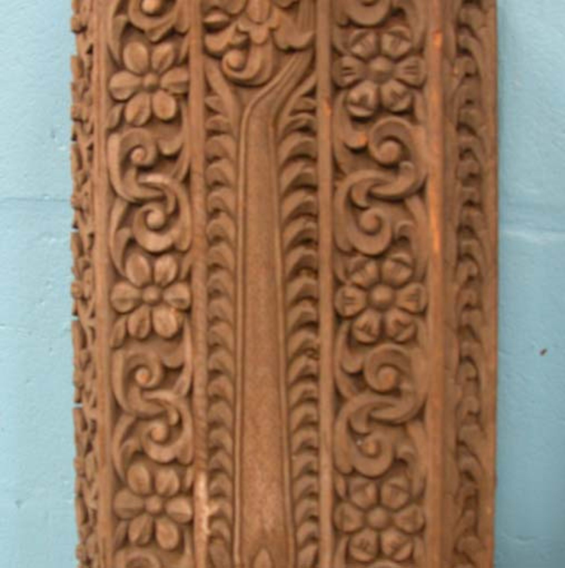 *TEAK CARVED FRIEZE, EARLY 1900 [0] - Image 2 of 11