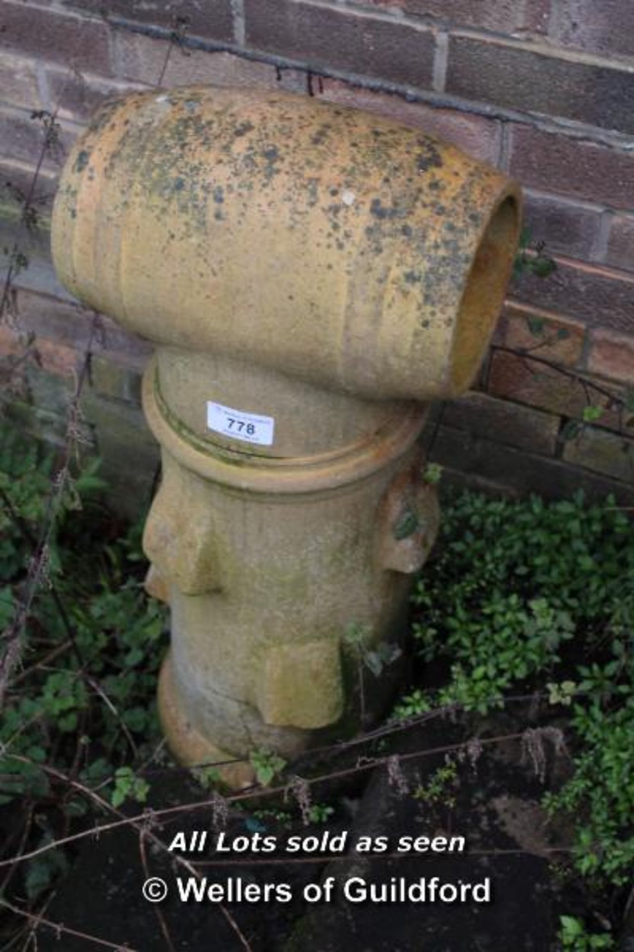 *BUFF VENTED T-SHAPE CHIMNEY POT