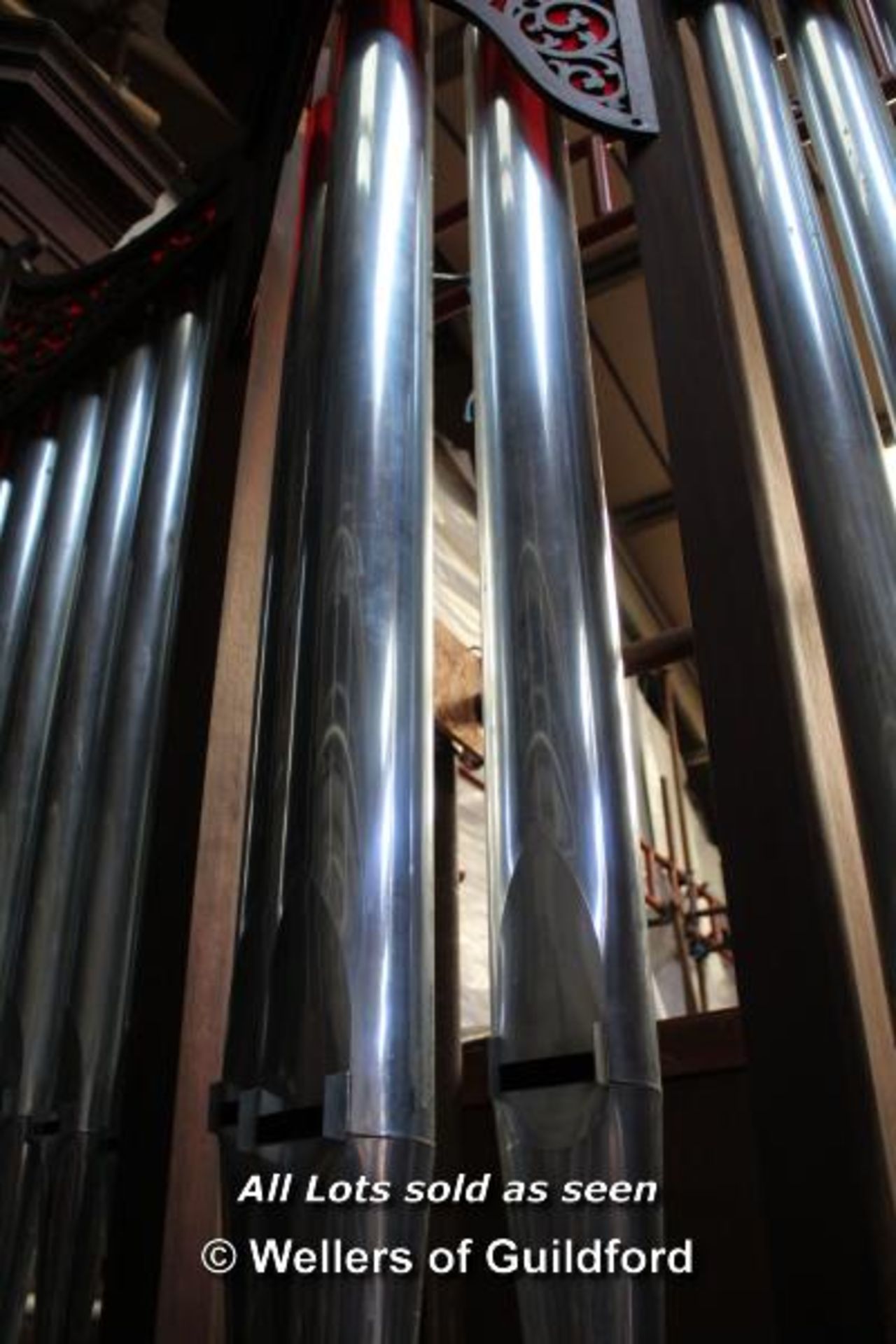 *ORGAN CASE AND PIPES. HEIGHT 2.51M (8.2FT) X WIDTH 3.4M (11.1FT) X DEPTH 1050MM (41.25IN) [0] - Image 12 of 12