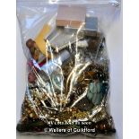 Bag Of Costume Jewellery, And Other Items, Gross Weight 2.64 Kilograms