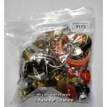 *Bag Of Fashion Jewellery [369-16/03]