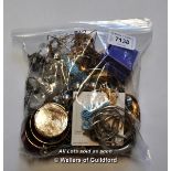 *Bag Of Fashion Jewellery [109-09/03]