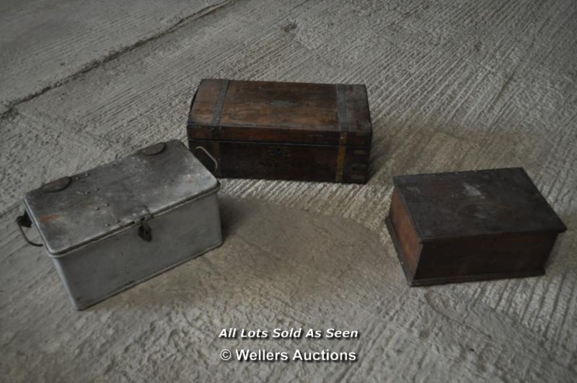 THREE VINTAGE TRINKET BOXES INCLUDING GALVANISED