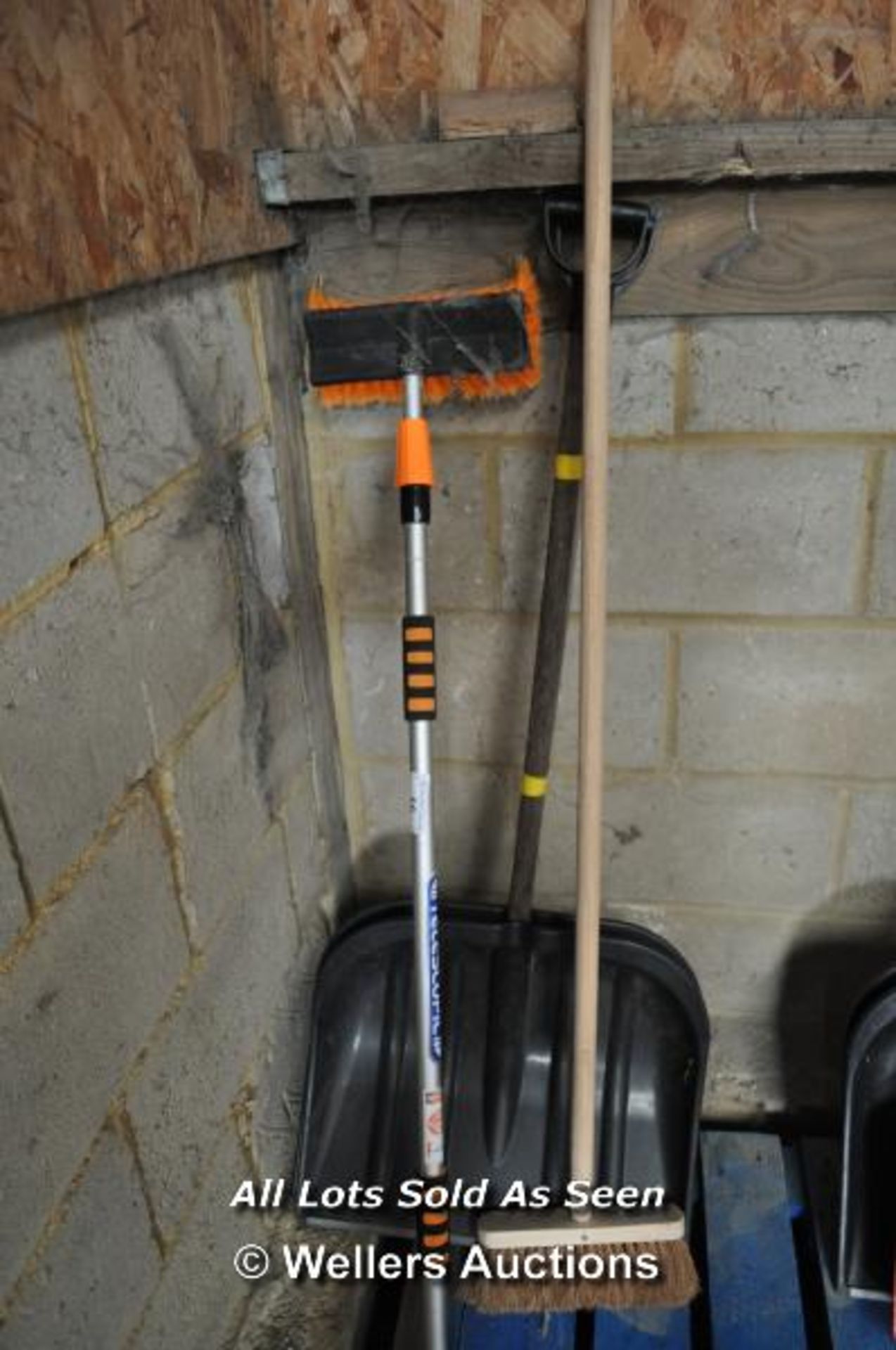 TELESCOPIC WASH BRUSH, X2 SNOW SHOVELS AND A SILVERLINE BROOM