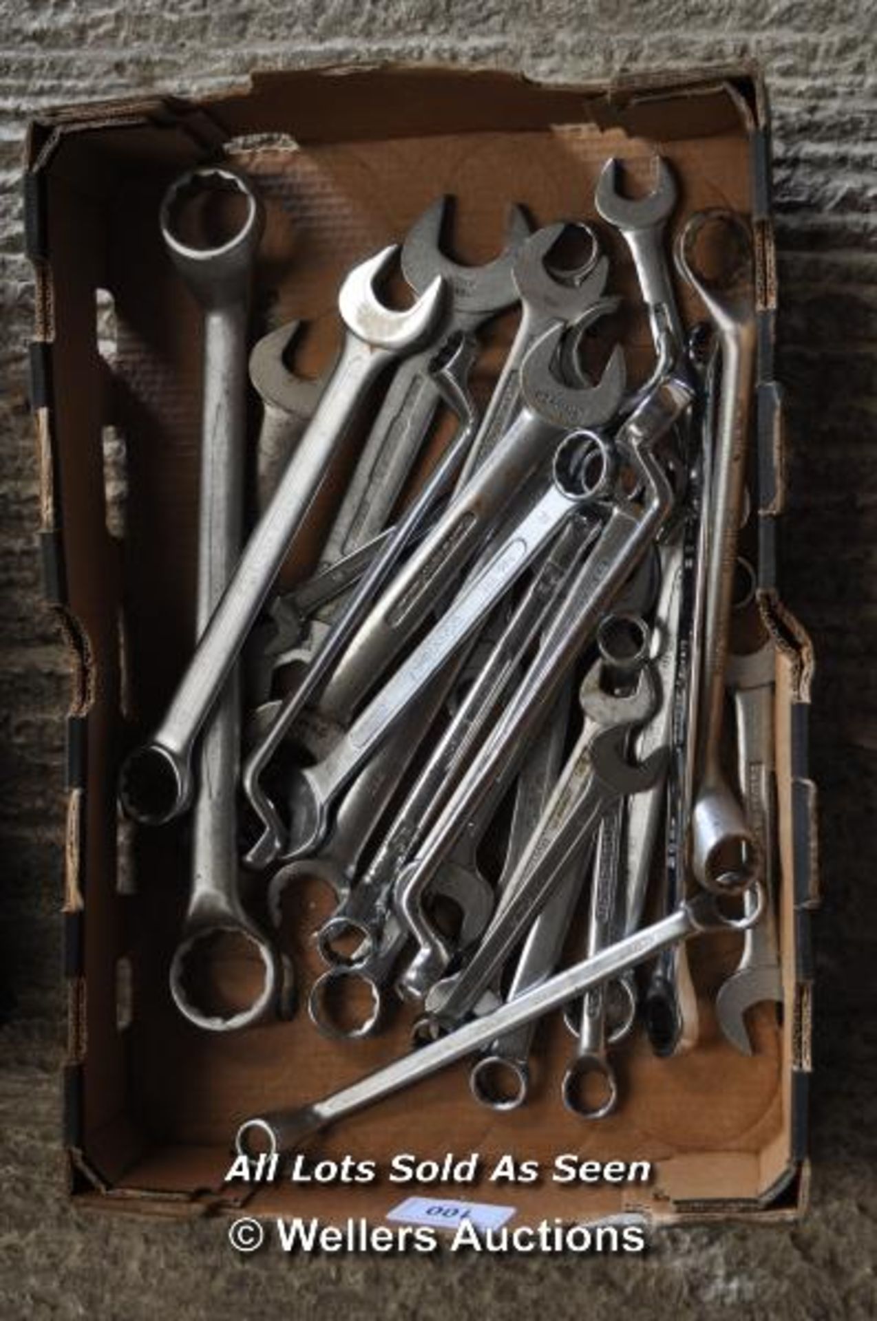 LARGE QUANTITY OF SPANNERS