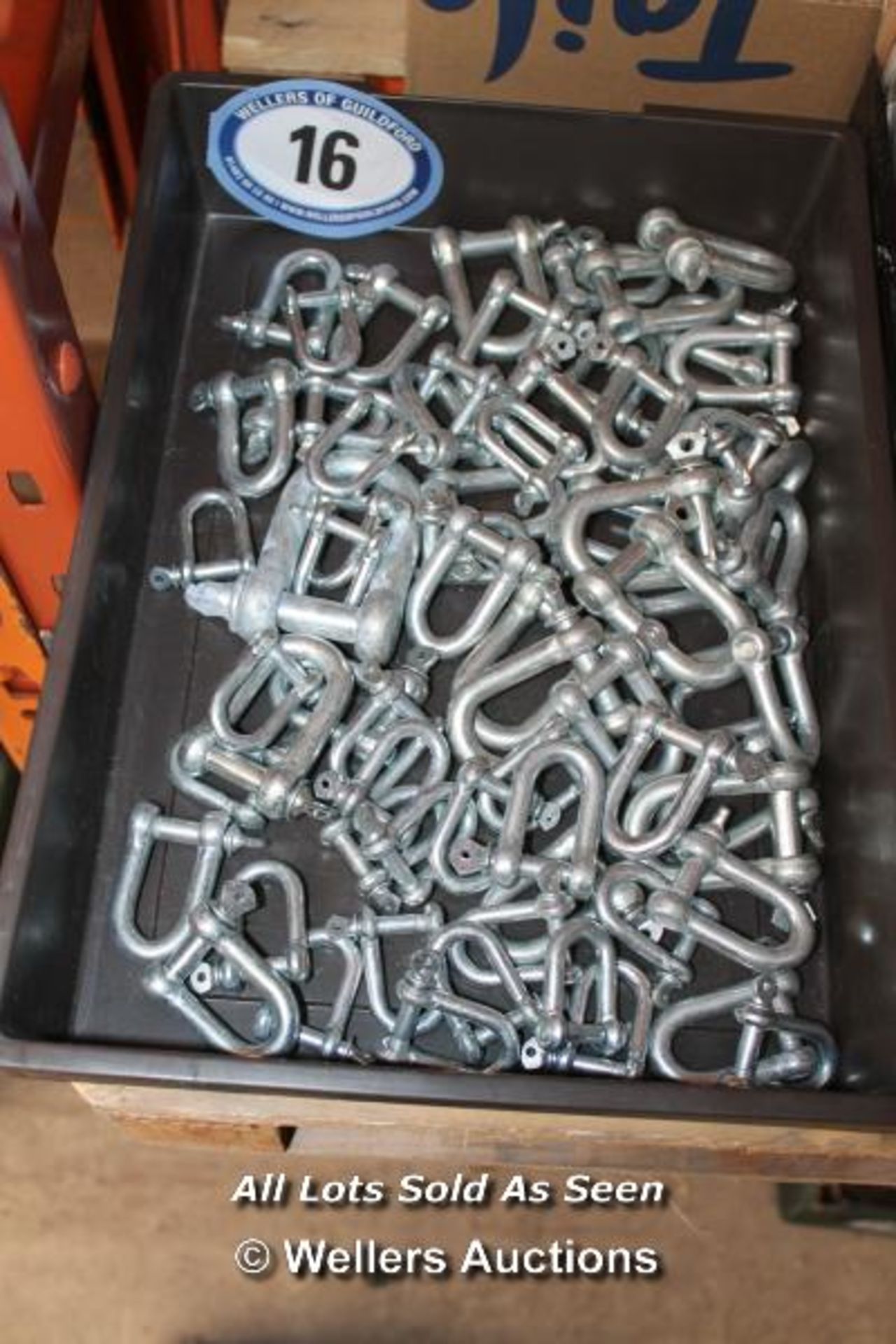 CRATE OF ASSORTED SHACKLES