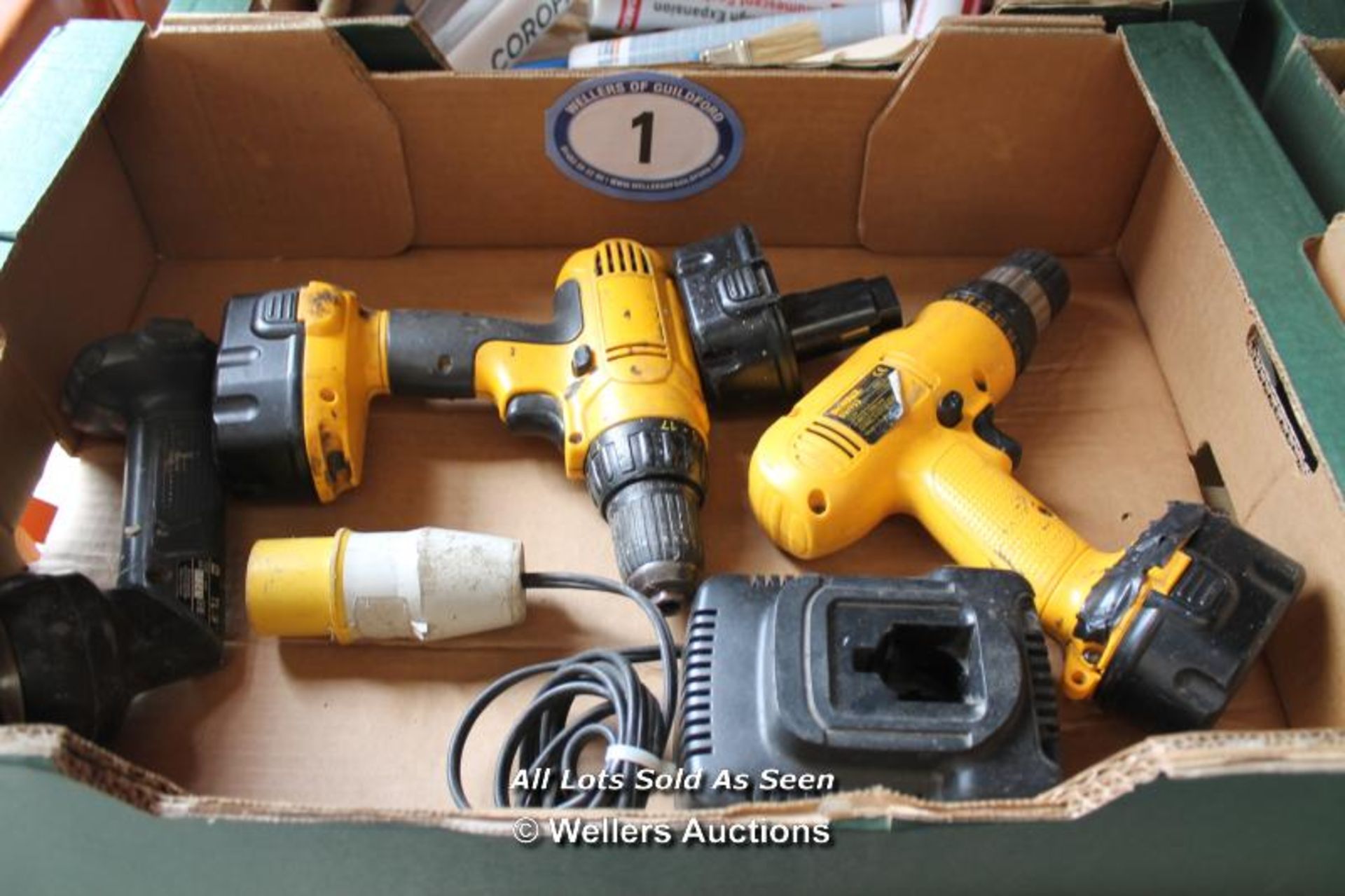 X2 DEWALT DRILLS X3 DEWALT BATTERIES, DEWALT CHARGER, AND A MAKITA TORCH