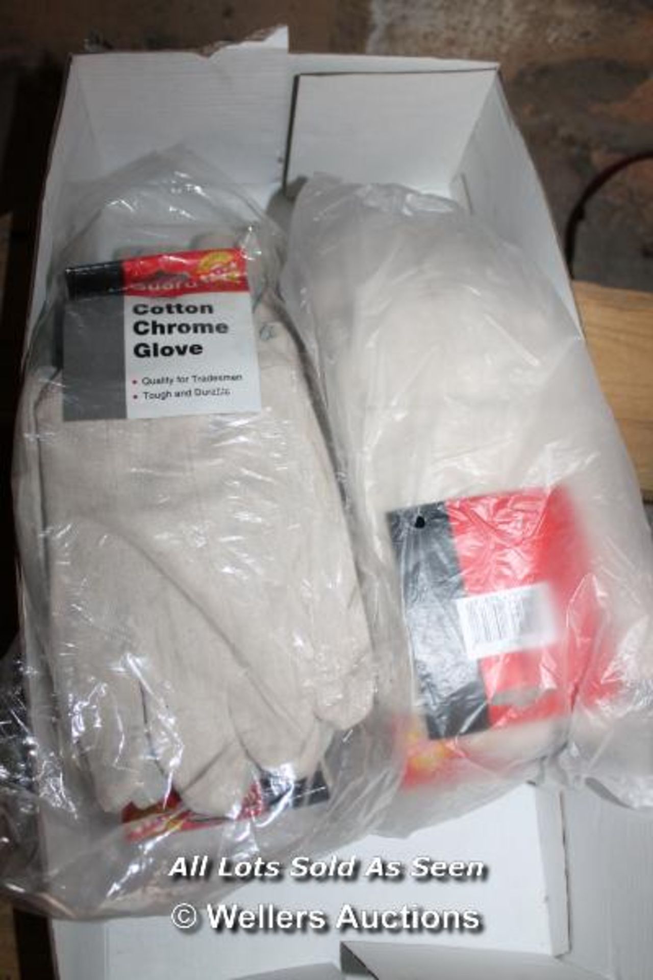 APPROX 24 PAIRS OF COTTON WORK GLOVES