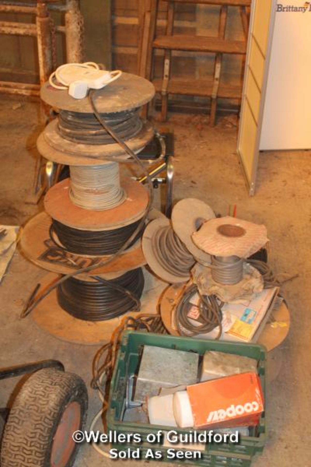 JOB LOT OF MAINLY REELS OF CABLE