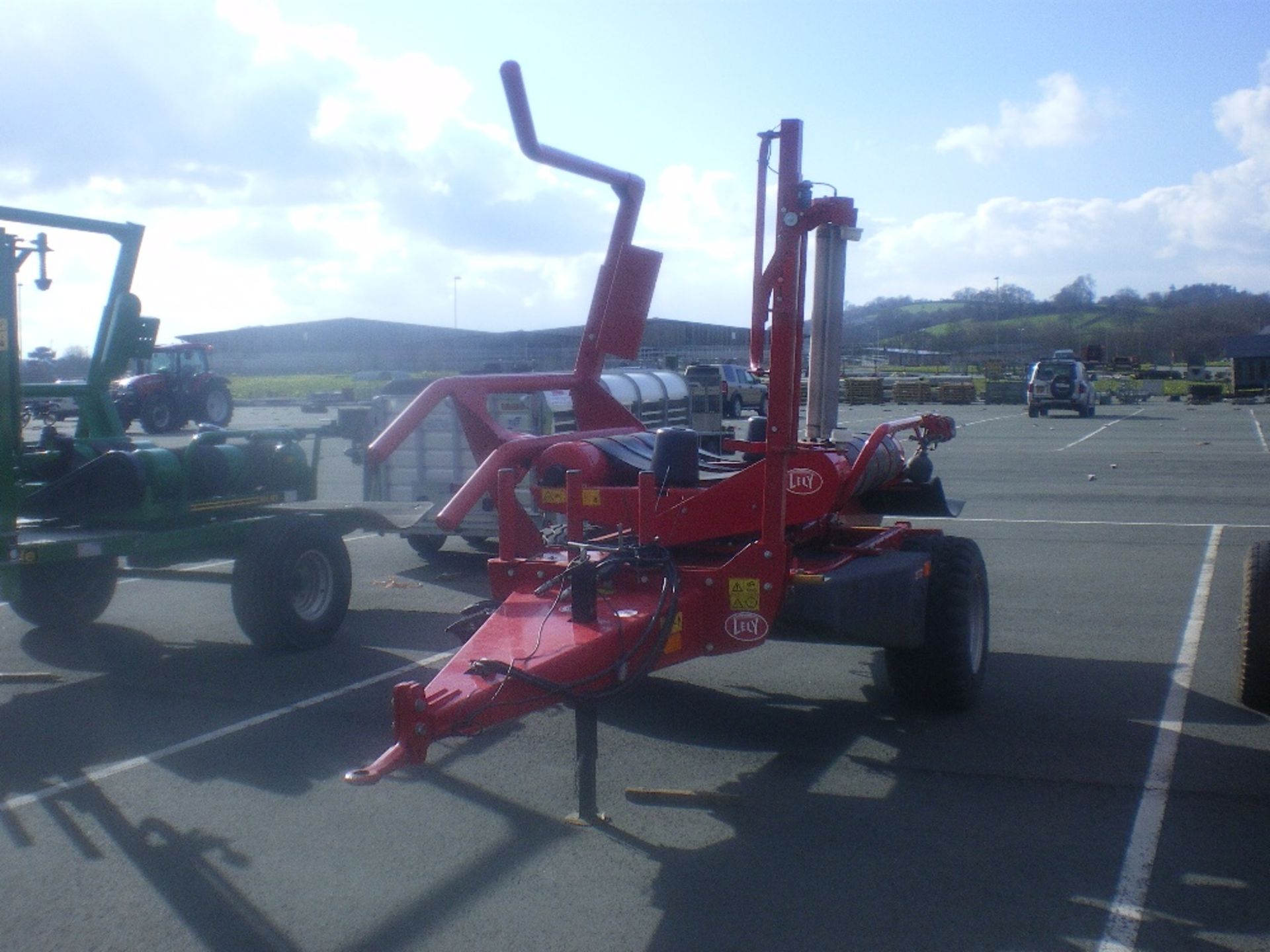 LELY ATTIS ROUND BALE WRAPPER - 4000 BALES