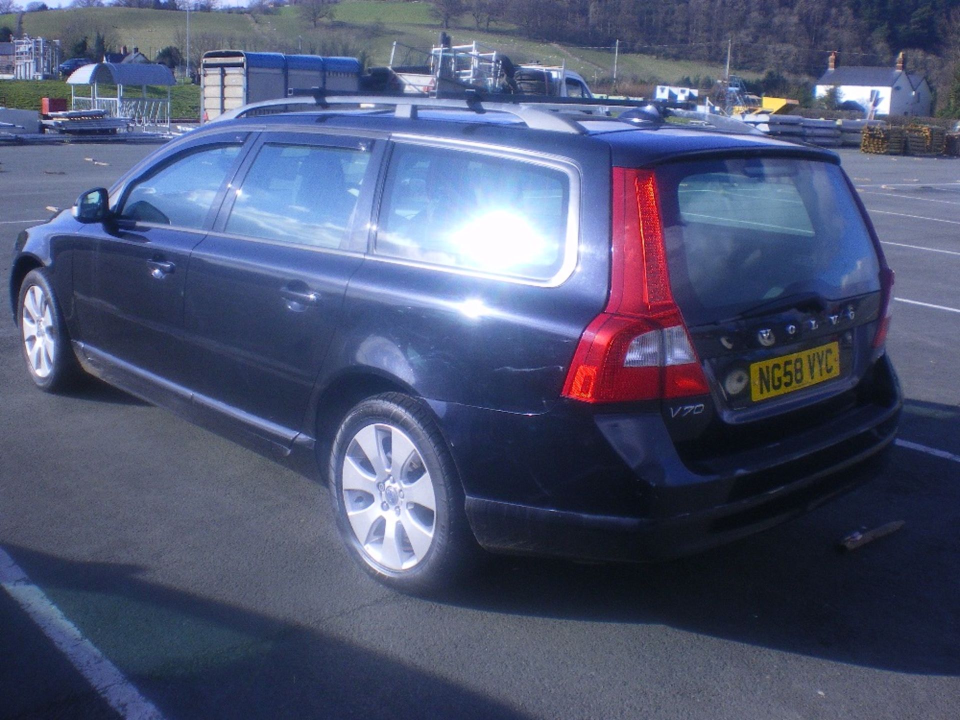 VOLVO CAR - NG58 VYC 103,209 MILES (APPROX) - Image 3 of 4