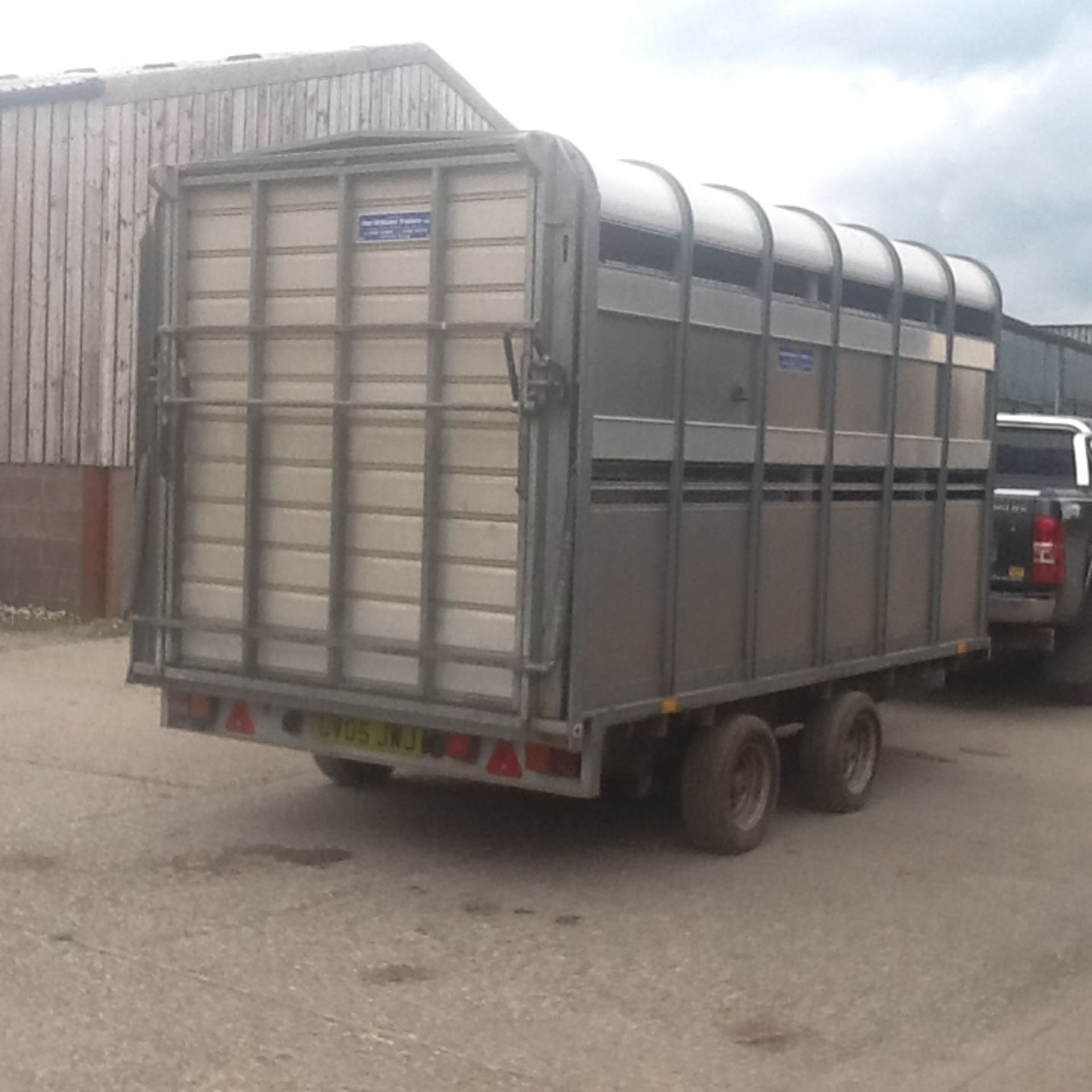 IFOR WILLIAMS DP120 LIVESTOCK TRAILER - Image 4 of 4