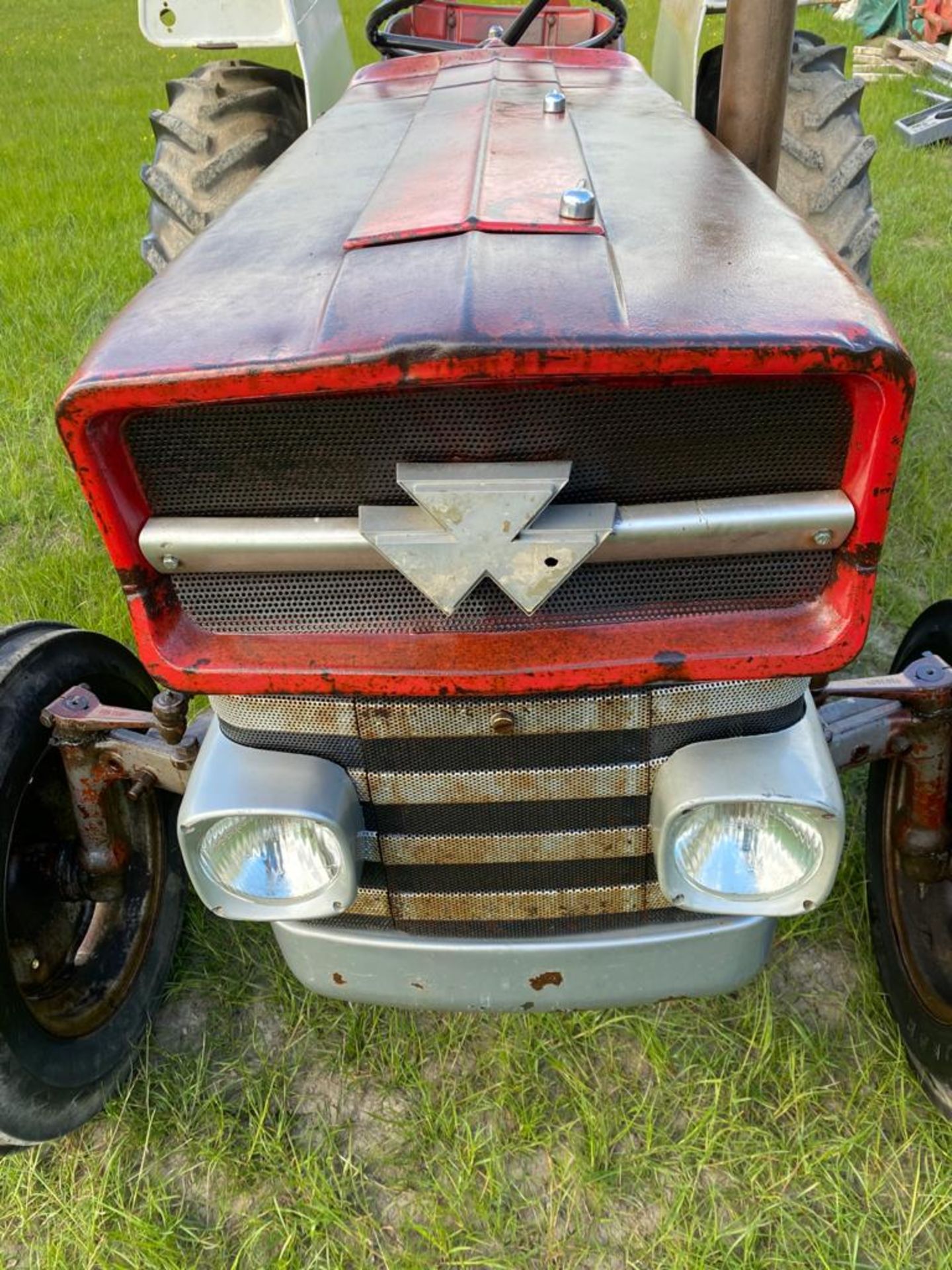 MASSEY FERGUSON 135 TRACTOR - Image 4 of 15