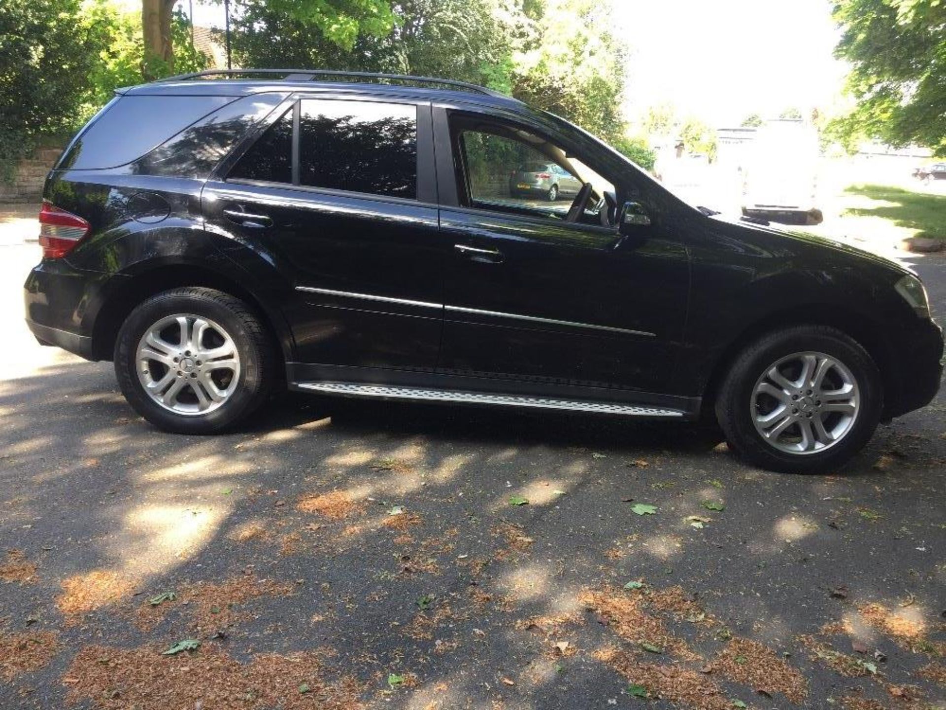 MERCEDES ML DIESEL CAR