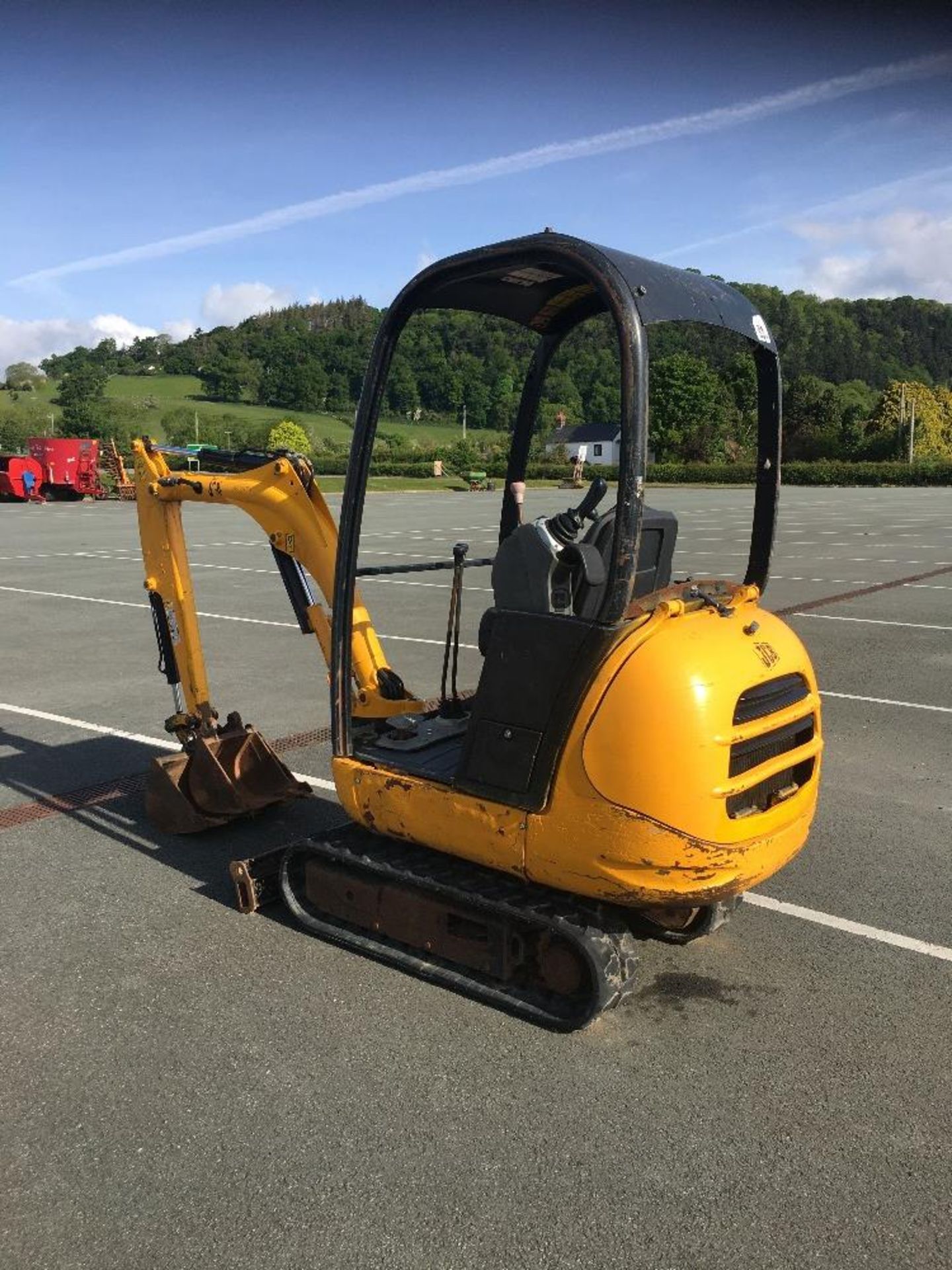 JCB 8014 MINI DIGGER (2200 HOURS)