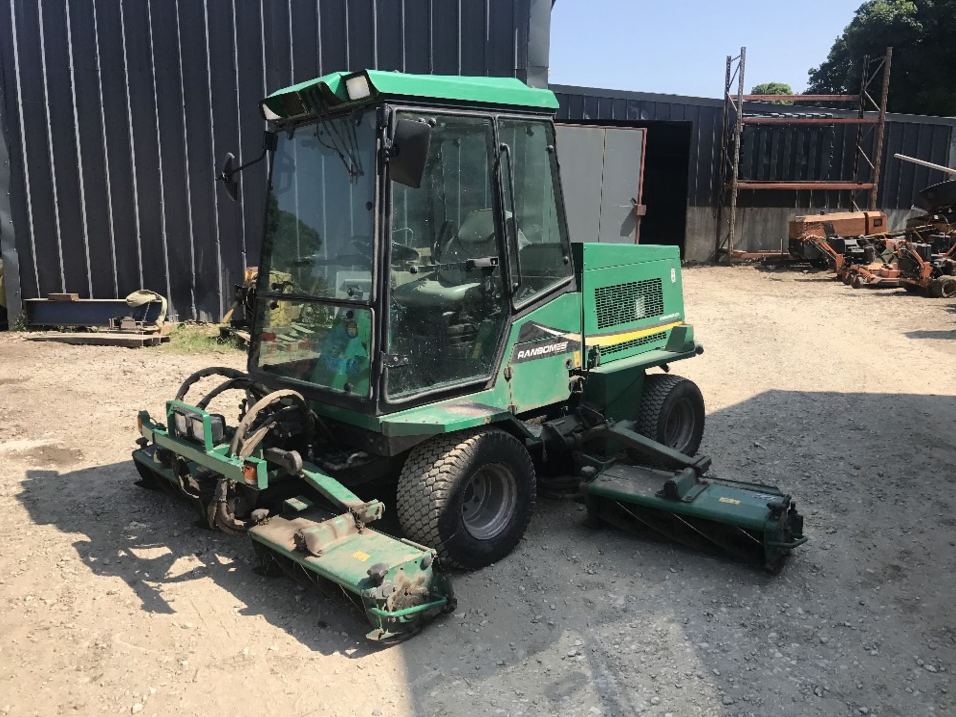 RANSOMES COMMANDER RIDE ON MOWER