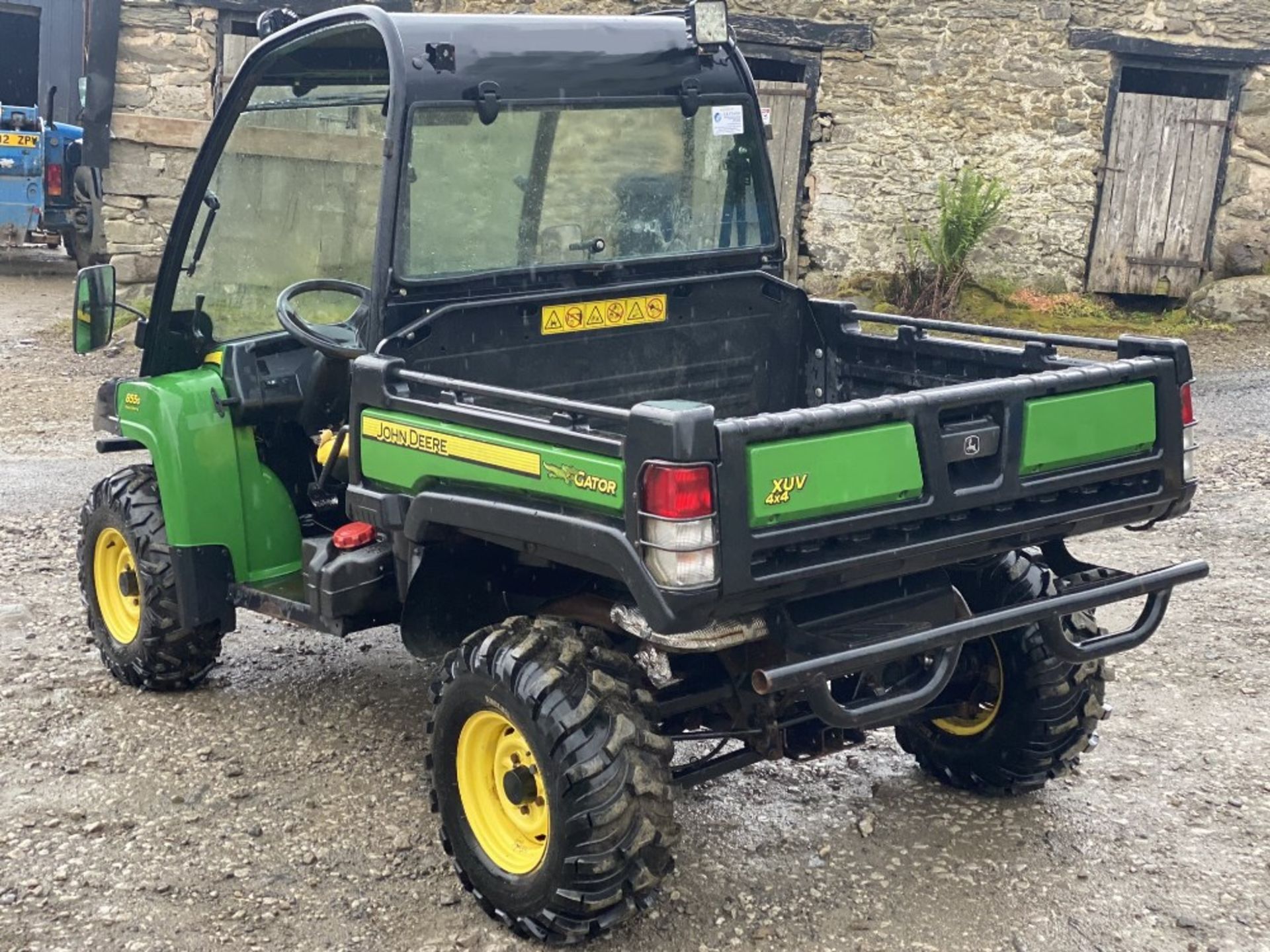 JOHN DEERE GATOR 2013 FULL WORKING ORDER 2800 HRS - Image 2 of 6