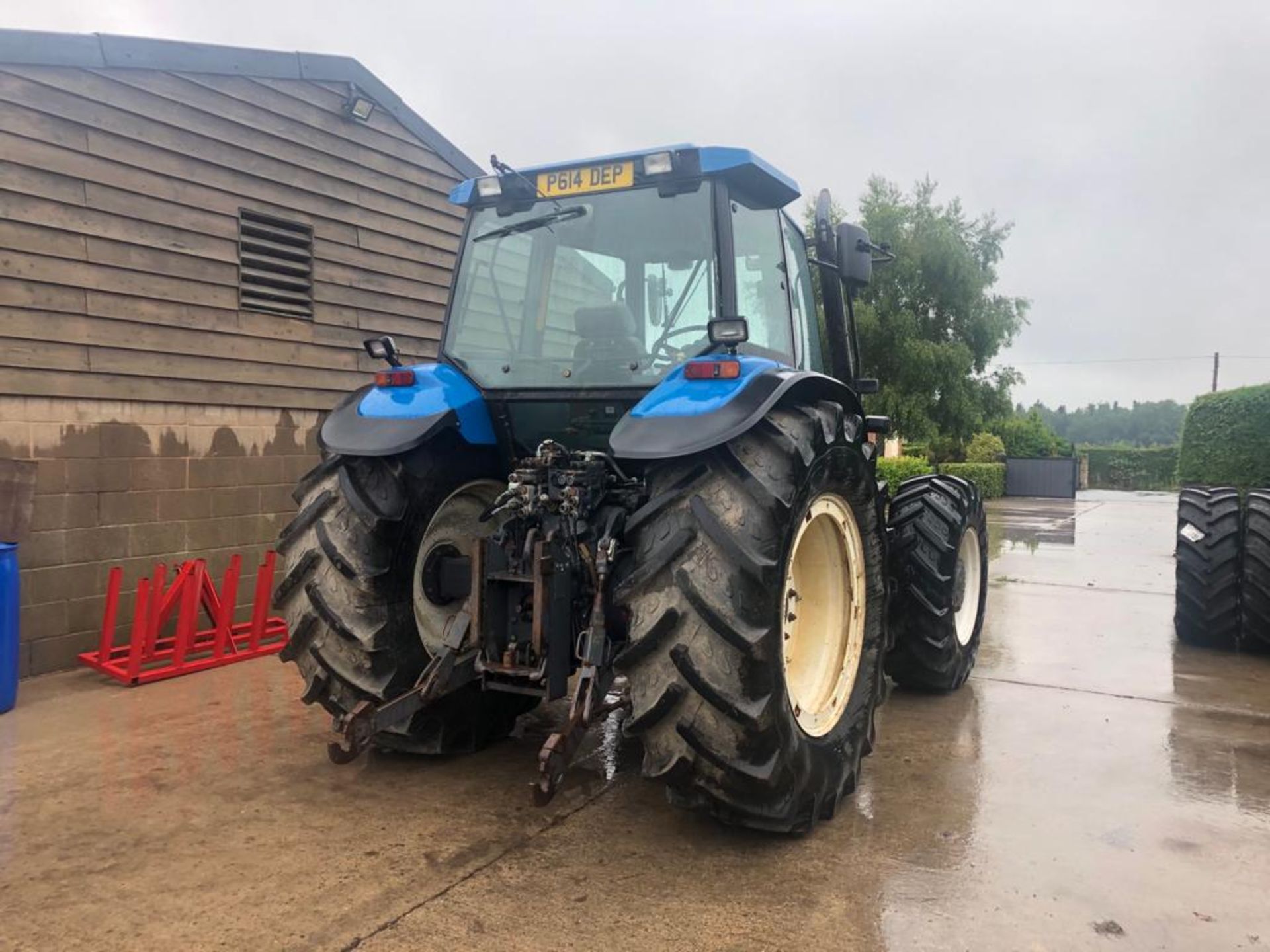 NEW HOLLAND 8560 4WD TRACTOR - Image 2 of 8