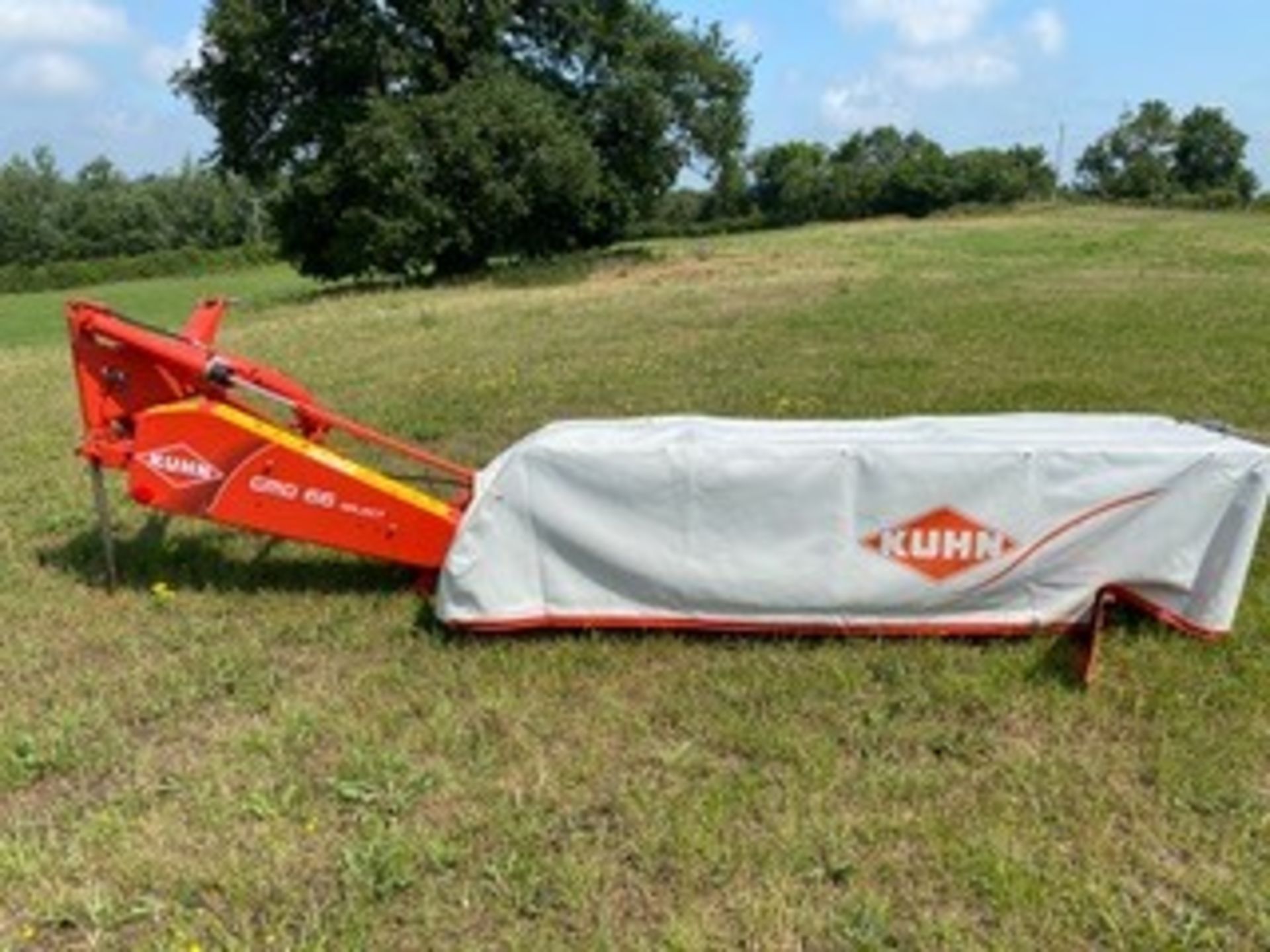 KUHN GMD 66 8FT DISC MOWER (2014) - Image 3 of 4