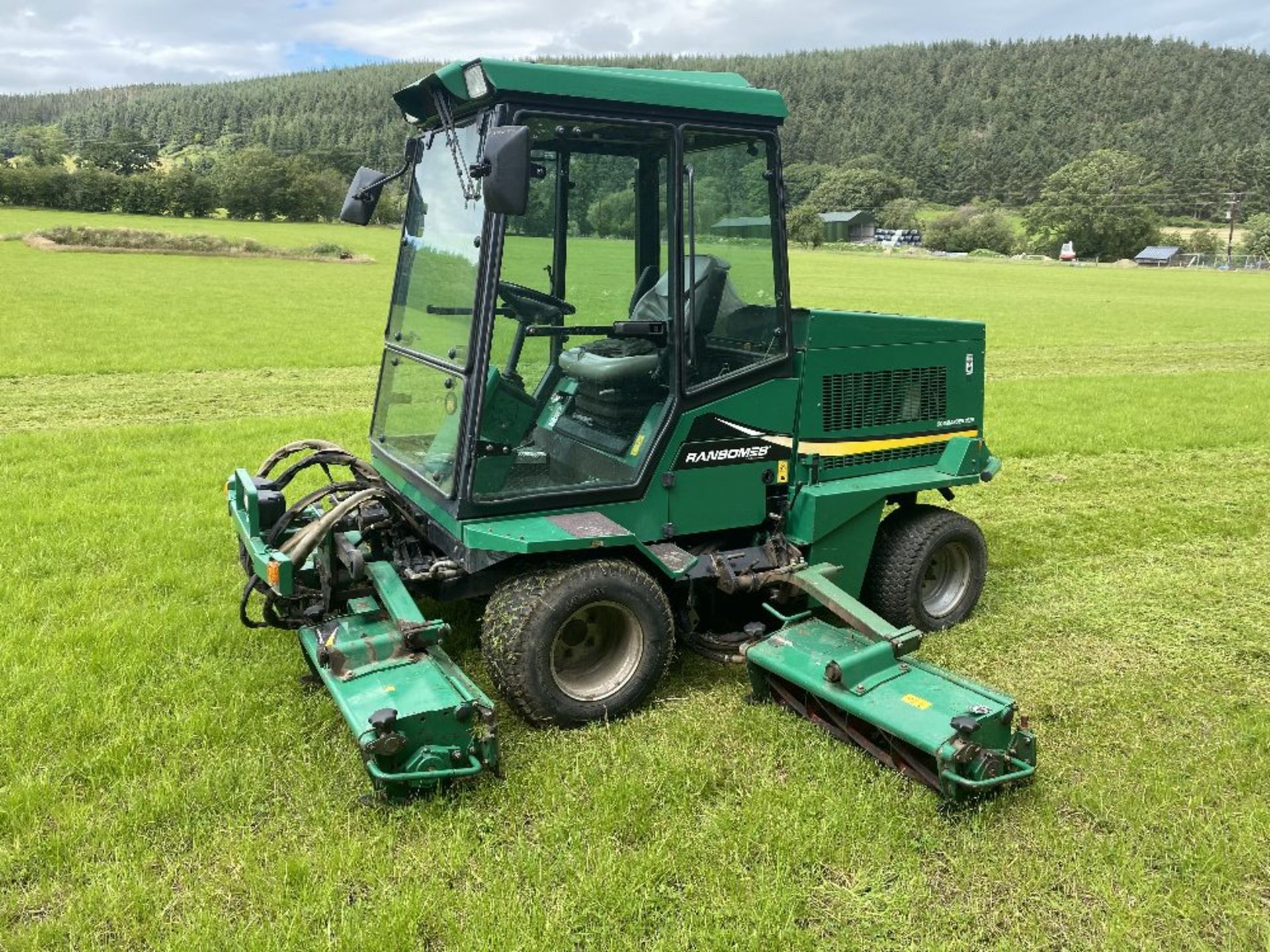 2007 RANSOMES COMMANDER 4WD MOWER 3520 2007