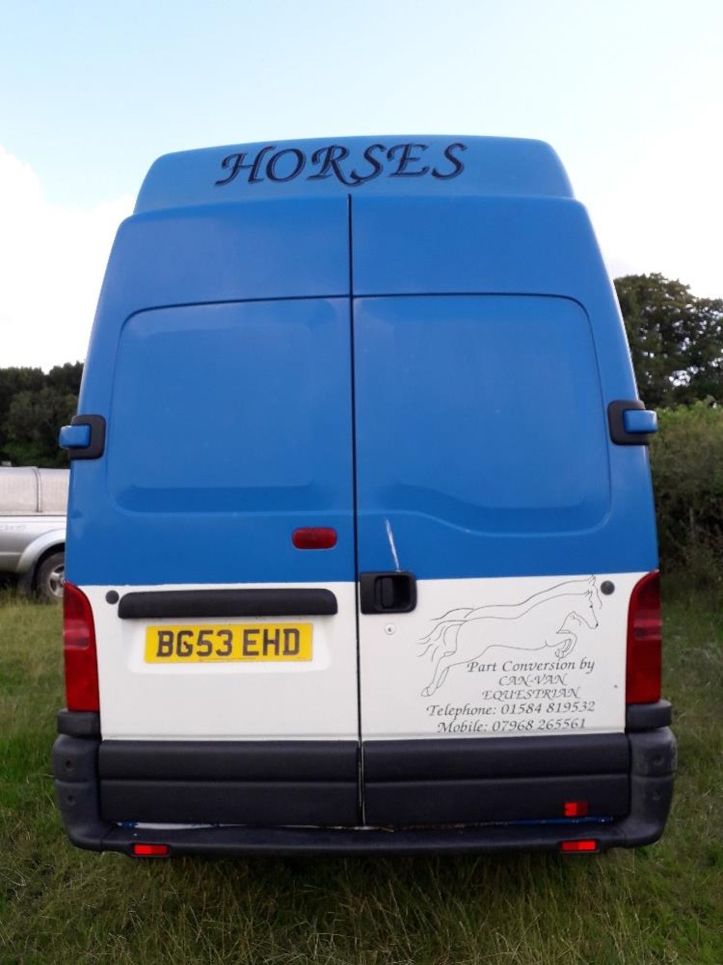 SMALL HORSEBOX - Image 2 of 6