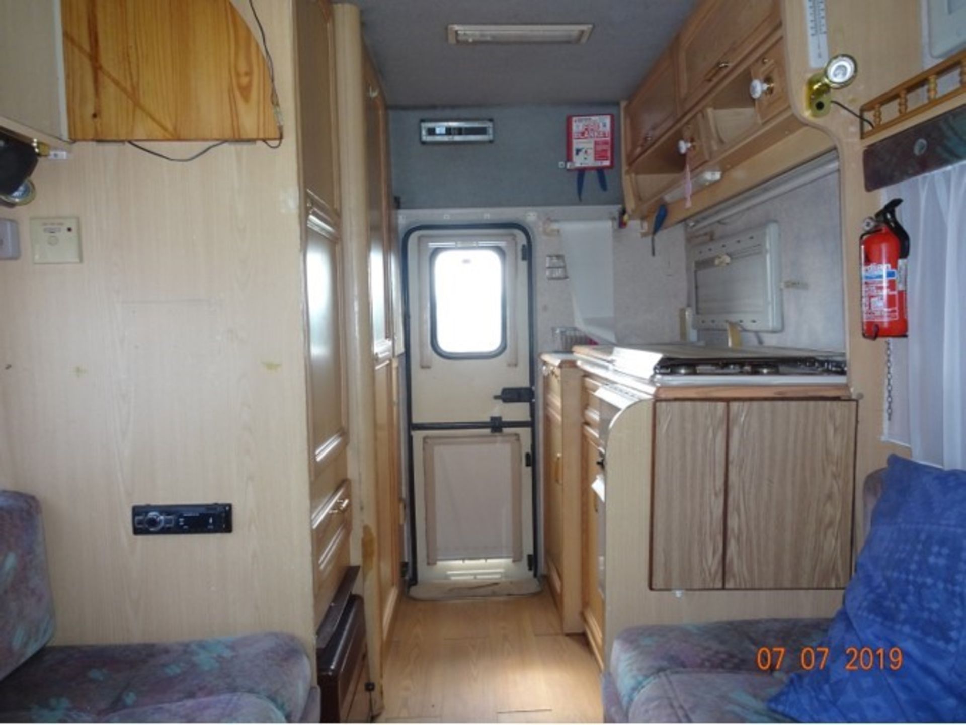 TALBOT MOTOR CARAVAN 2.5 TURBO DIESEL, REG L799SKF - Image 6 of 8