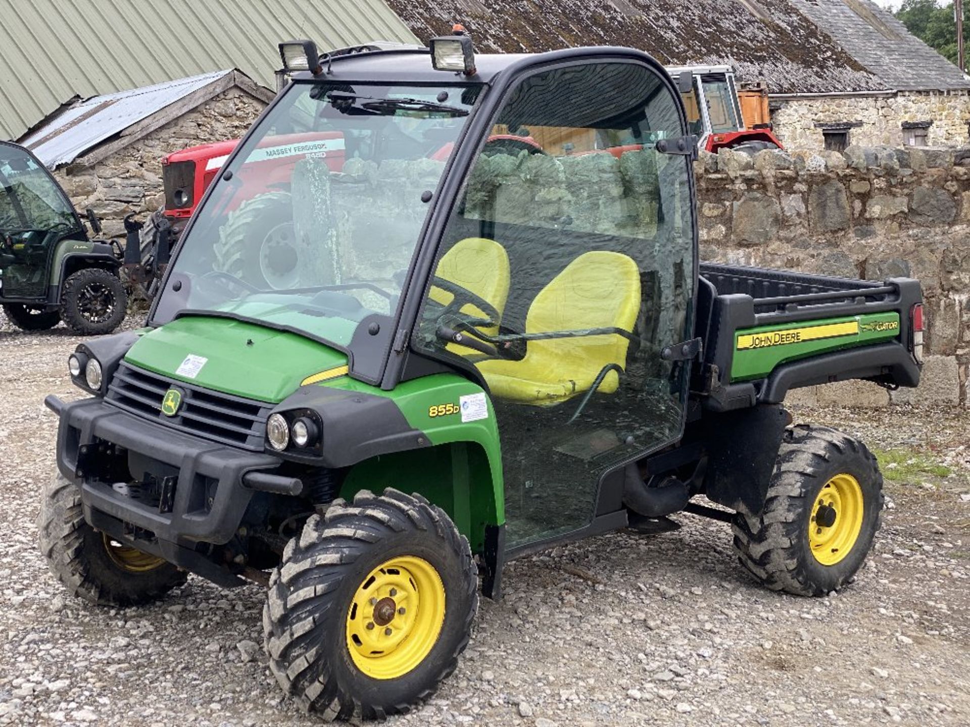 2013 JOHN DEERE UXV 855D GATOR - Image 4 of 10