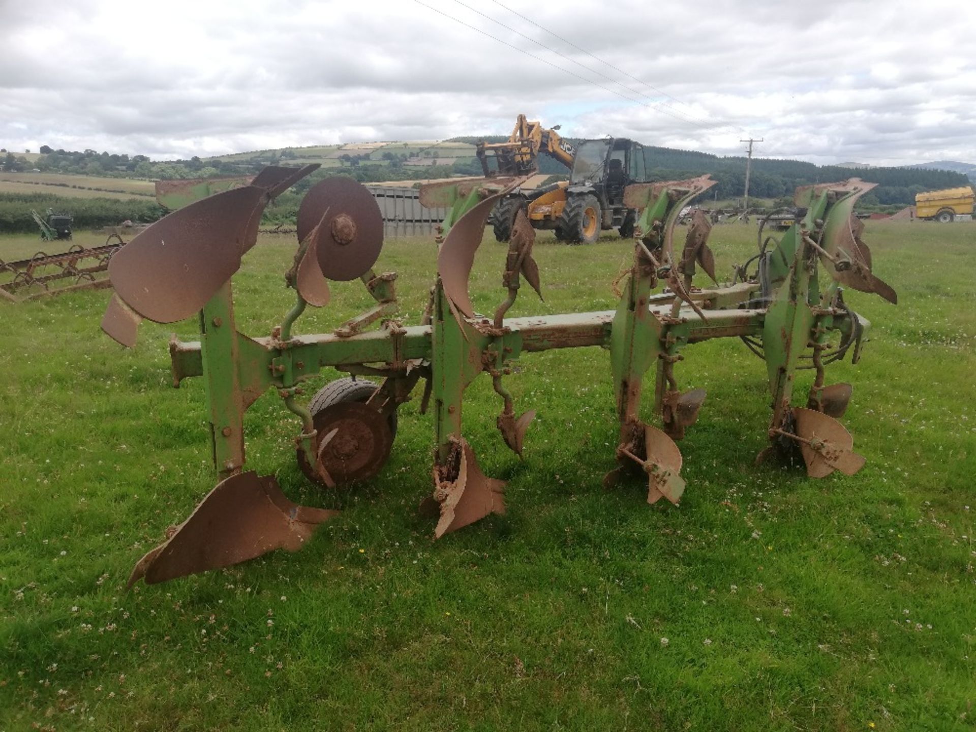 DOWDESWELL DP 100S 4 FURROW PLOUGH - Bild 3 aus 4