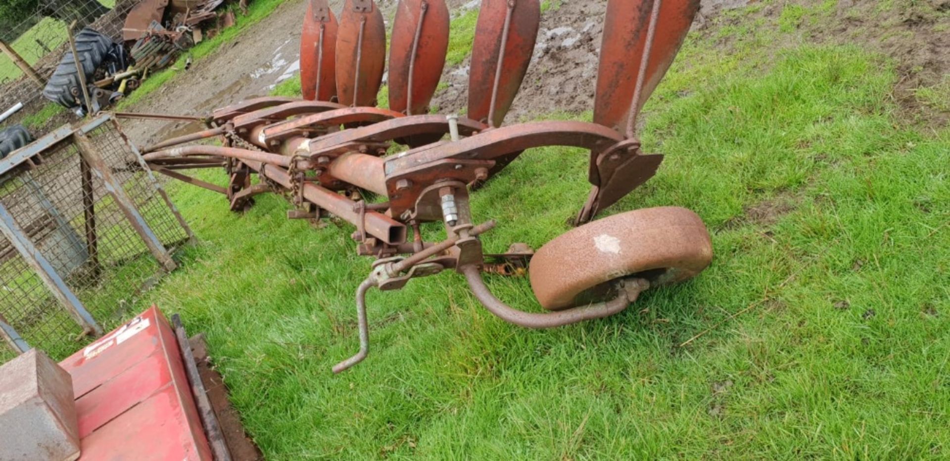 KVERNLAND 4 FURROW PLOUGH - Image 2 of 2