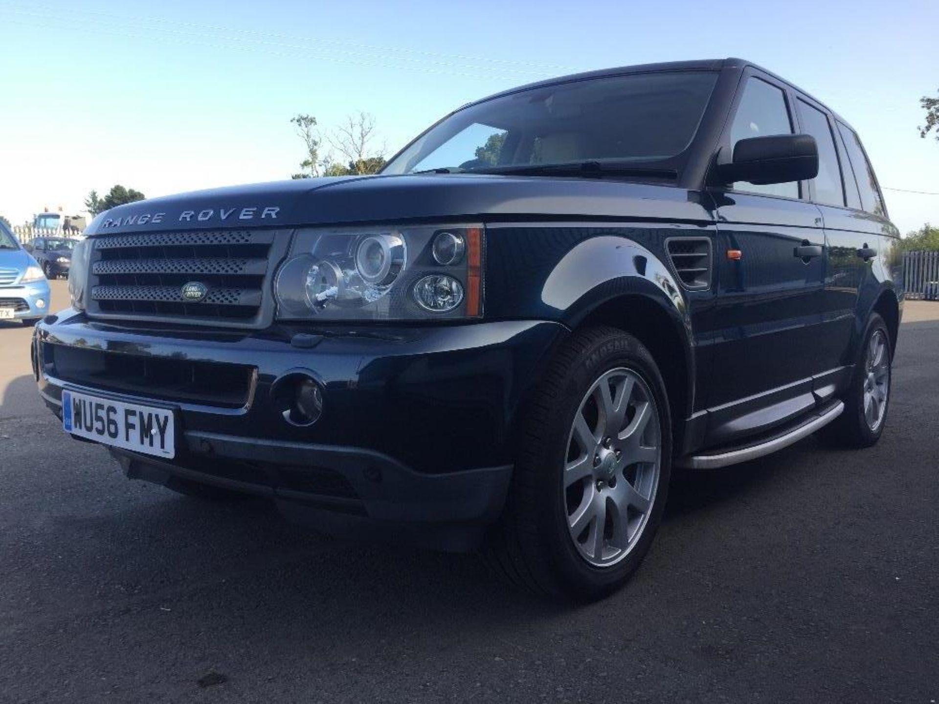 RANGE ROVER SPORT HSE TDV6 - Image 2 of 11