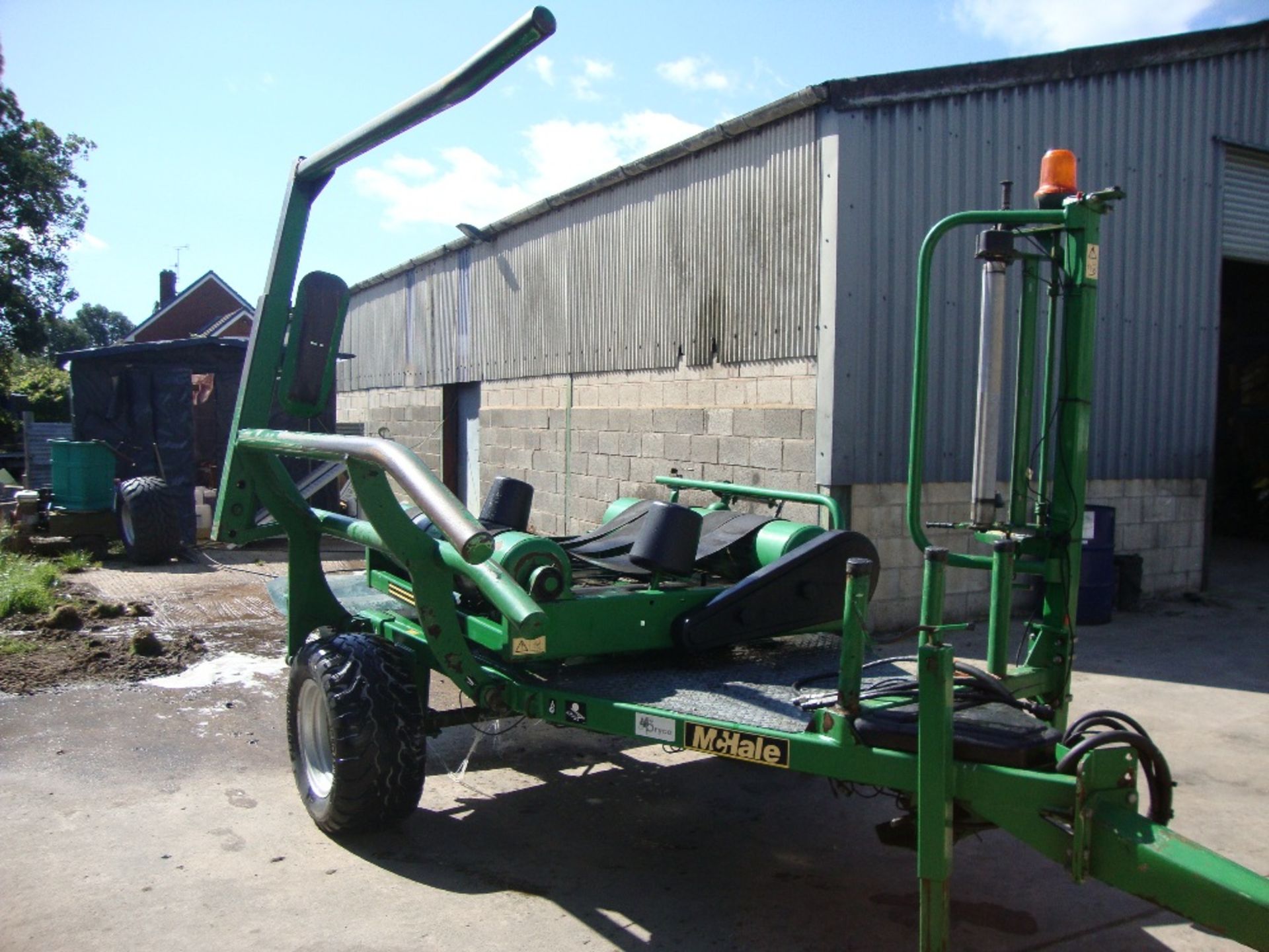 McHALE 991BE BALE WRAPPER . IN WORKING ORDER - Image 2 of 2