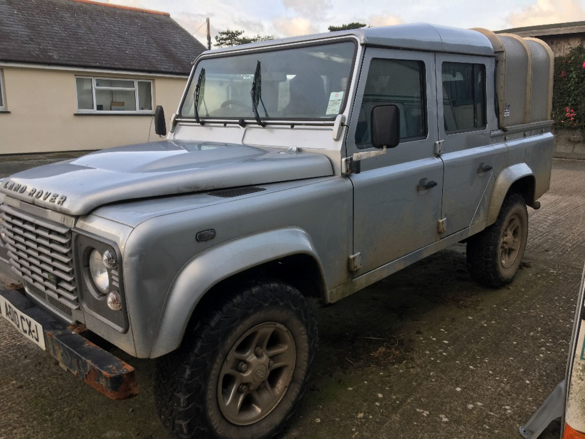 DIESEL LANDROVER DOUBLE CAB - Image 3 of 3