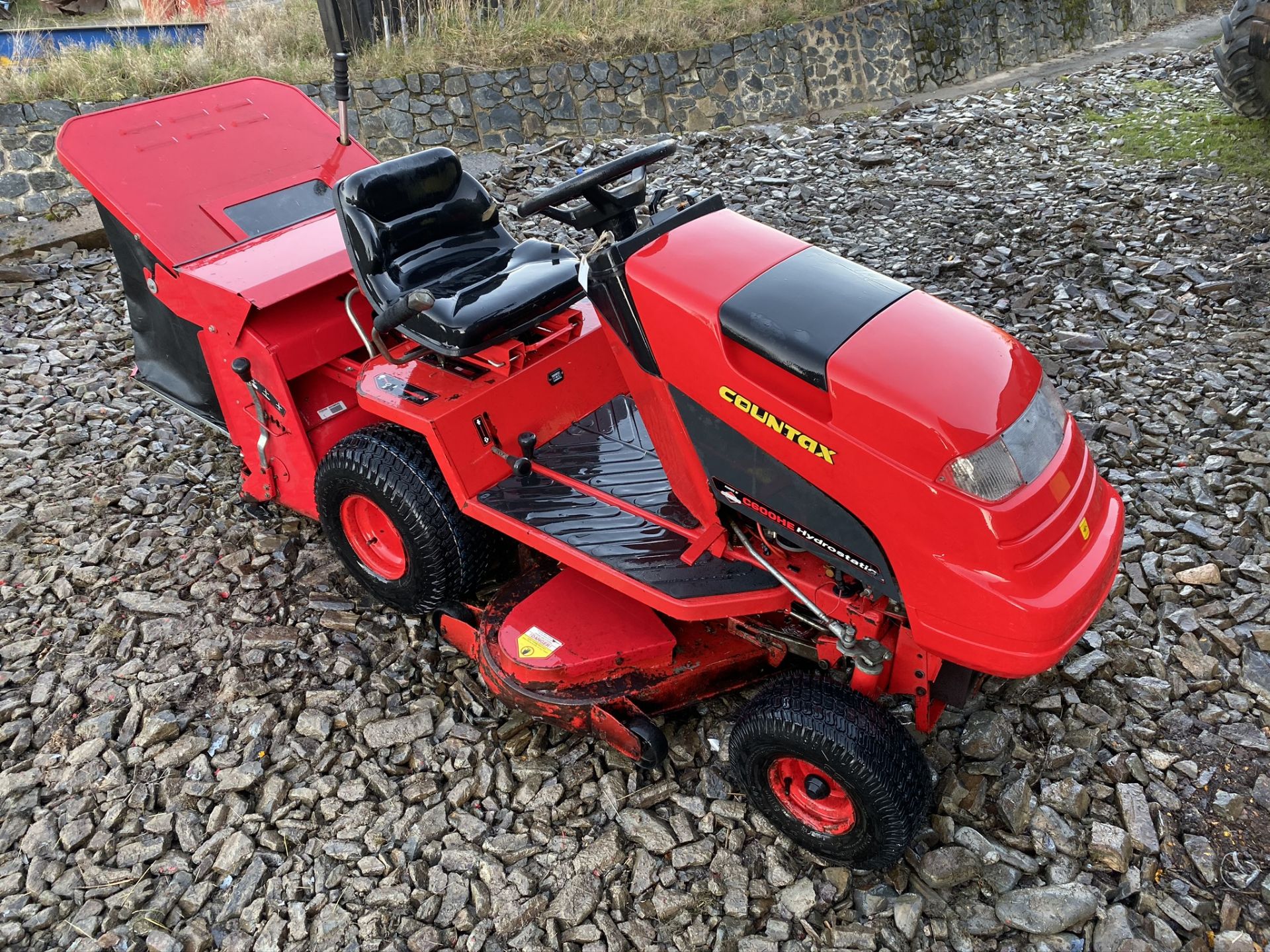 COUNTAX C600HE RIDE ON MOWER