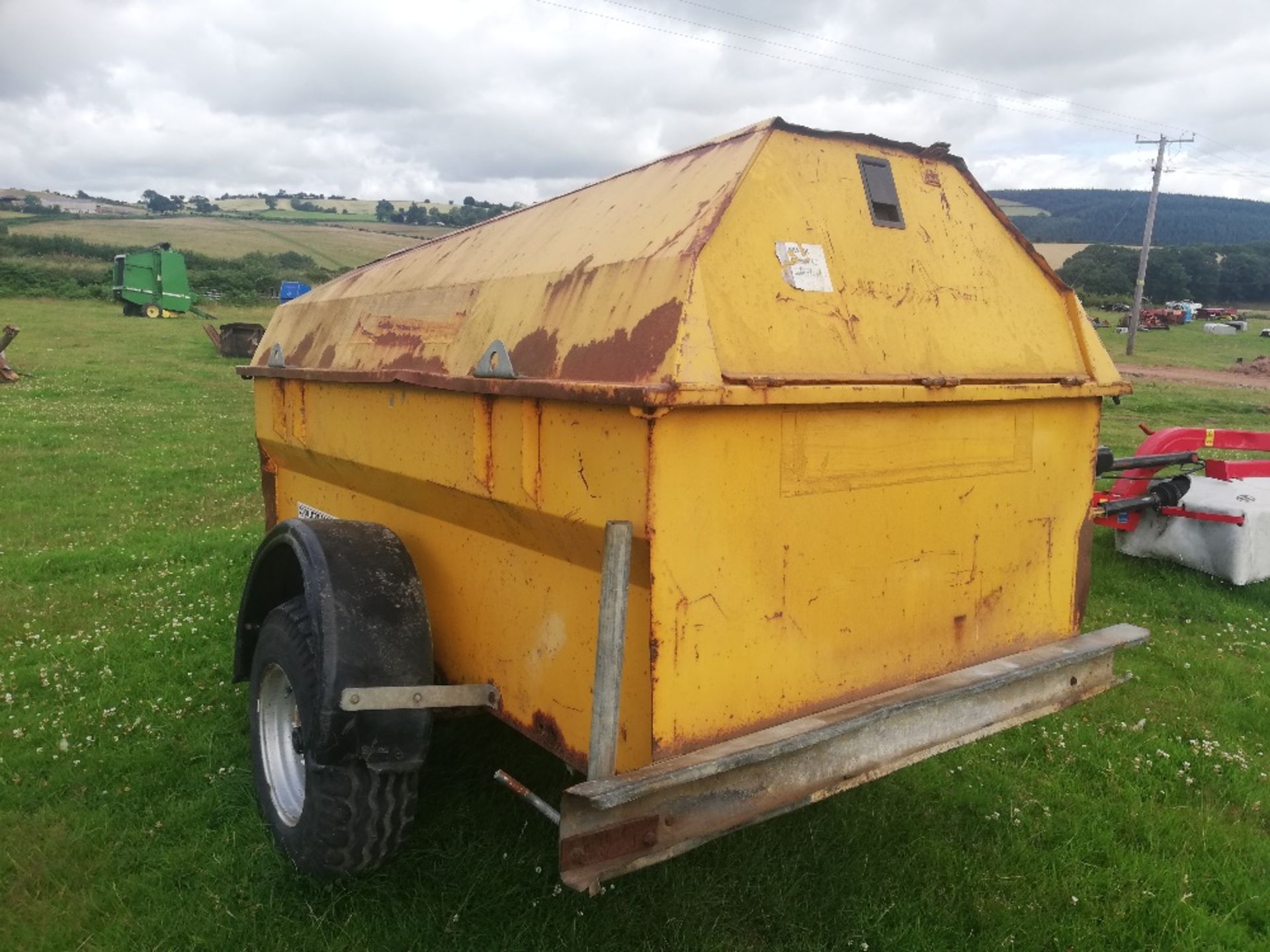 WESTERN 2000LITRE BUNDED FUEL BOWSER - Image 4 of 4