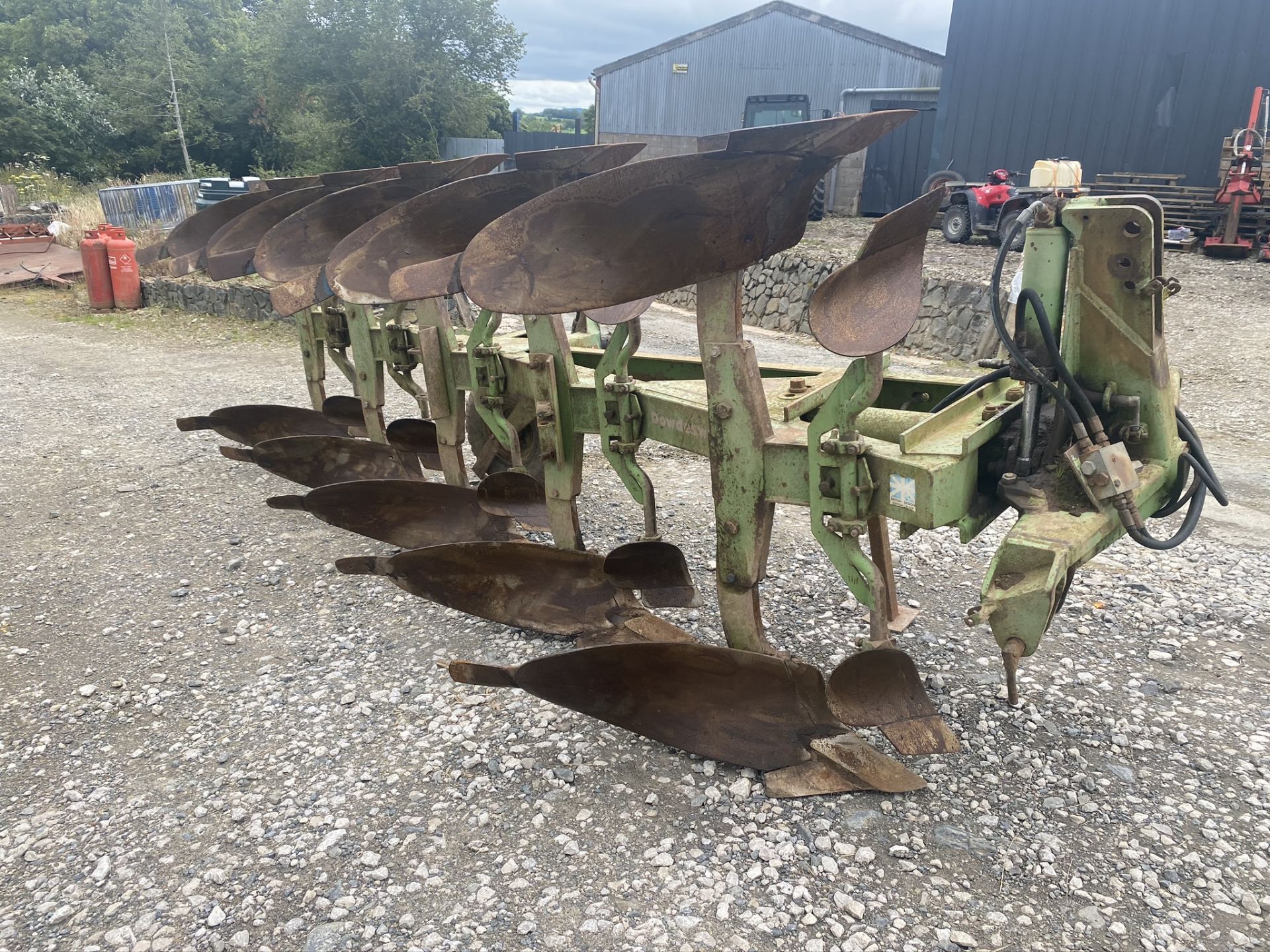 DOWDESWELL DP7D2 5 FURROW PLOUGH