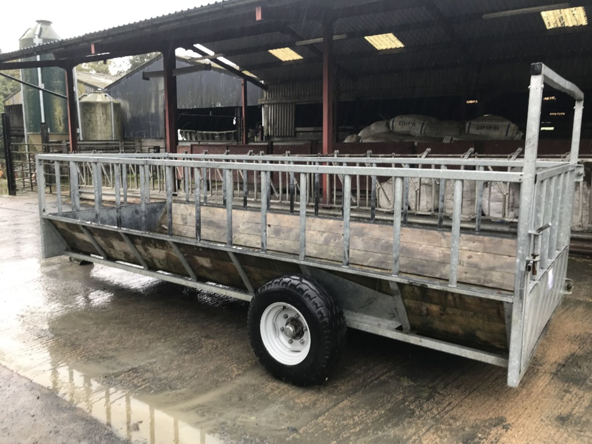 20ft SILAGE TRAILER FEEDER