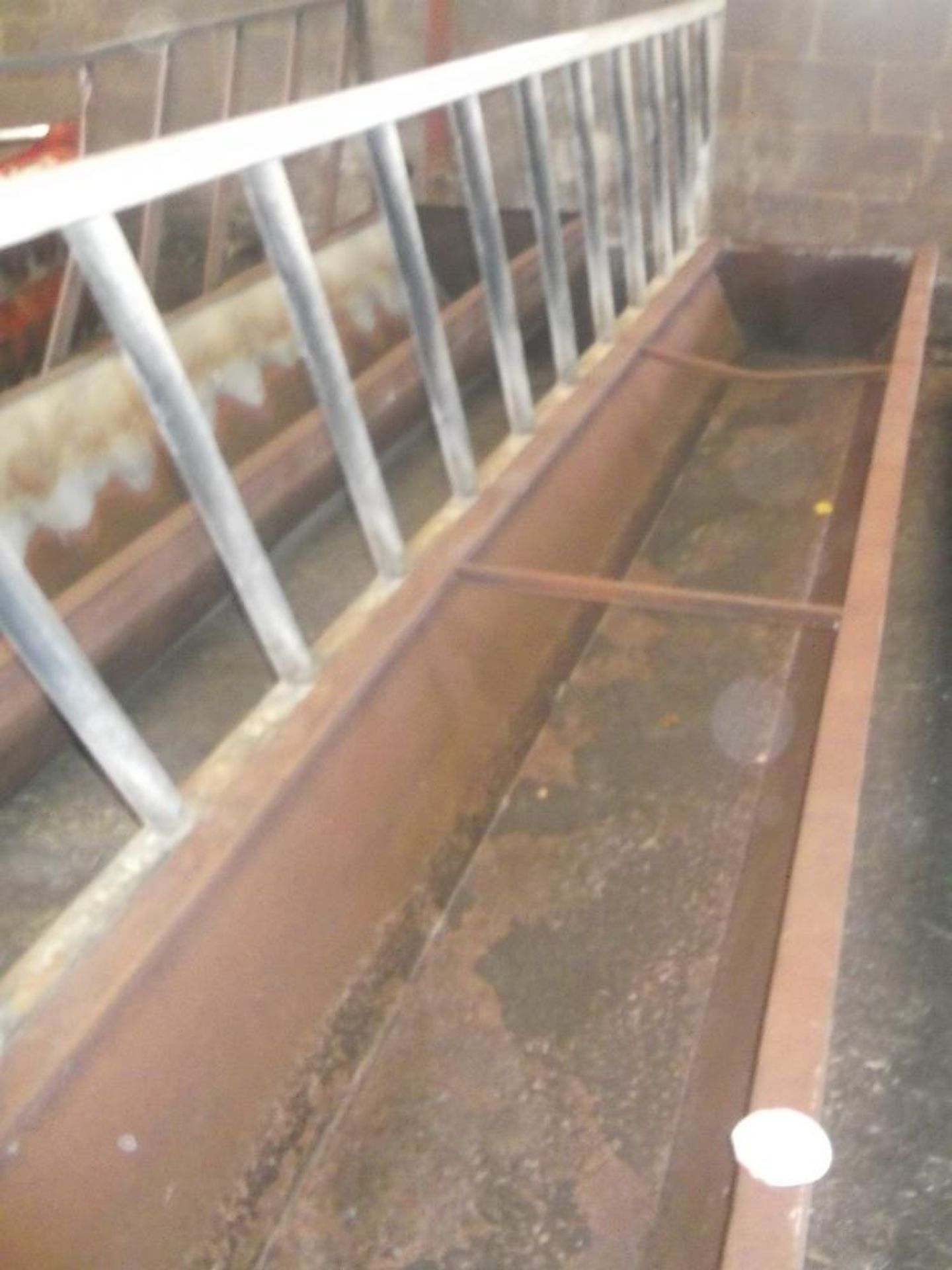 15' FEED BARRIER AND TROUGH