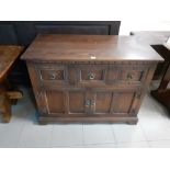 A reproduction Oak cupboard 40"x 22"x37"