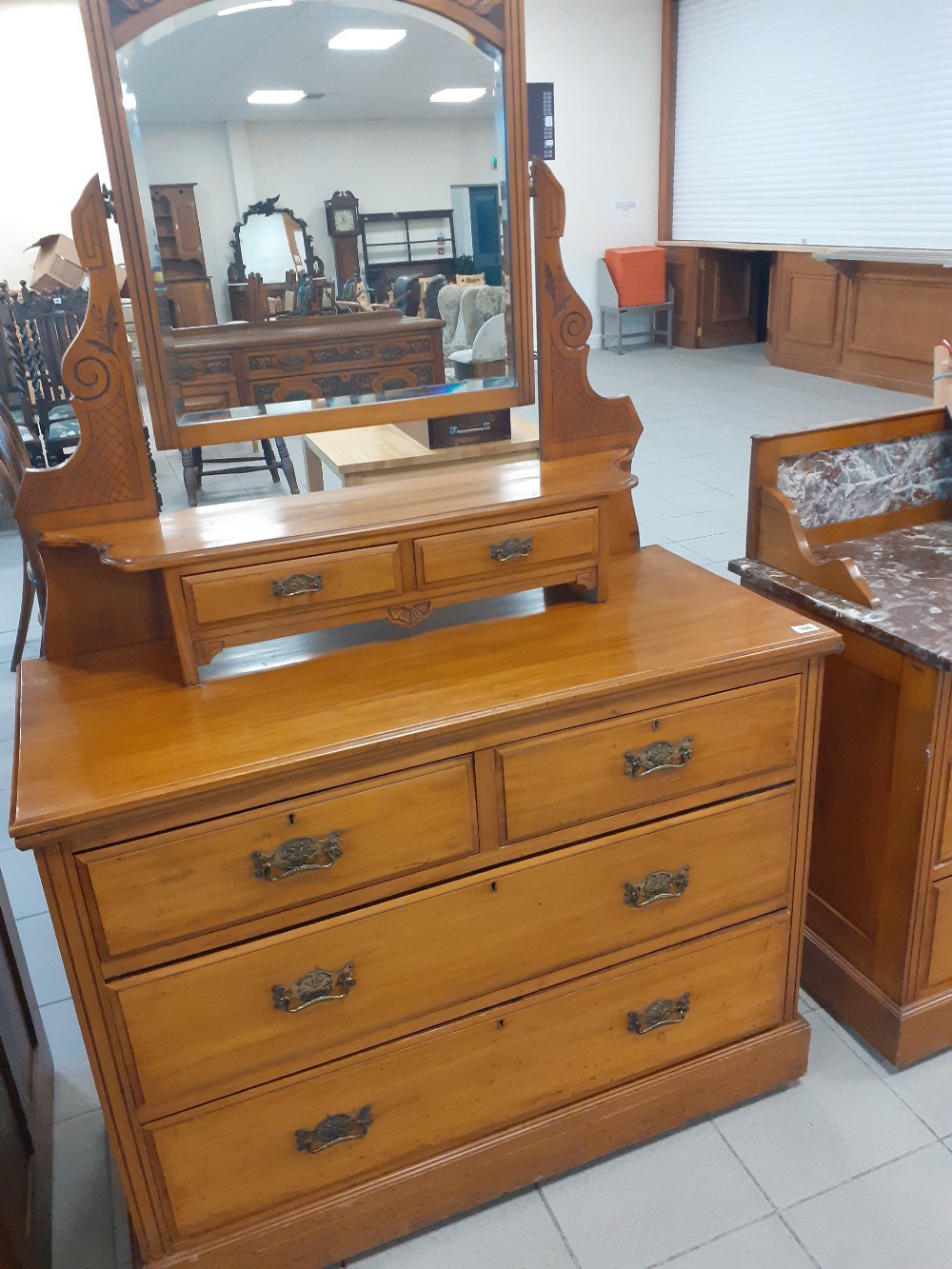 A victorian satinwood dressing table 18"x40"x72"