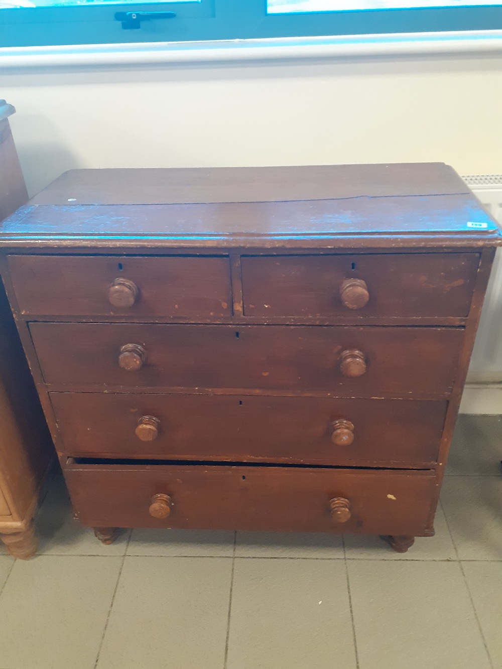 A Victorian Pine Chest of 5 drawers 18"x38"x38"