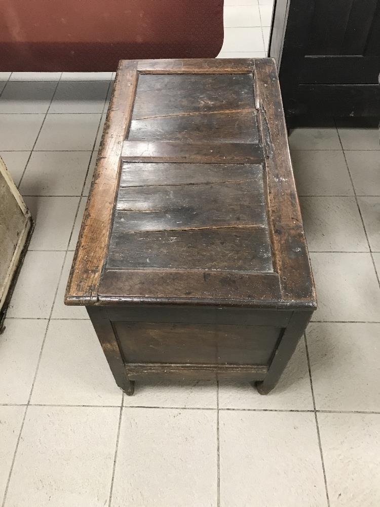 A small 18th century oak coffer 50cm x 90cm x 64cm high - Image 2 of 3