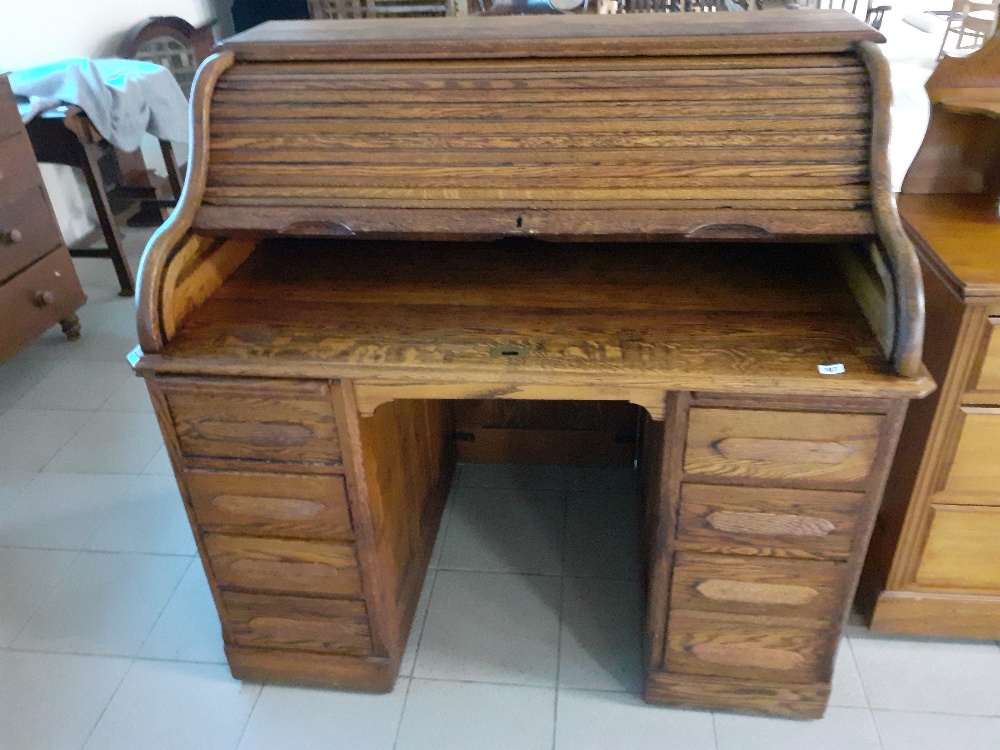 An Edwardian/1920s Ok rolltop desk 32"x38"x45"h