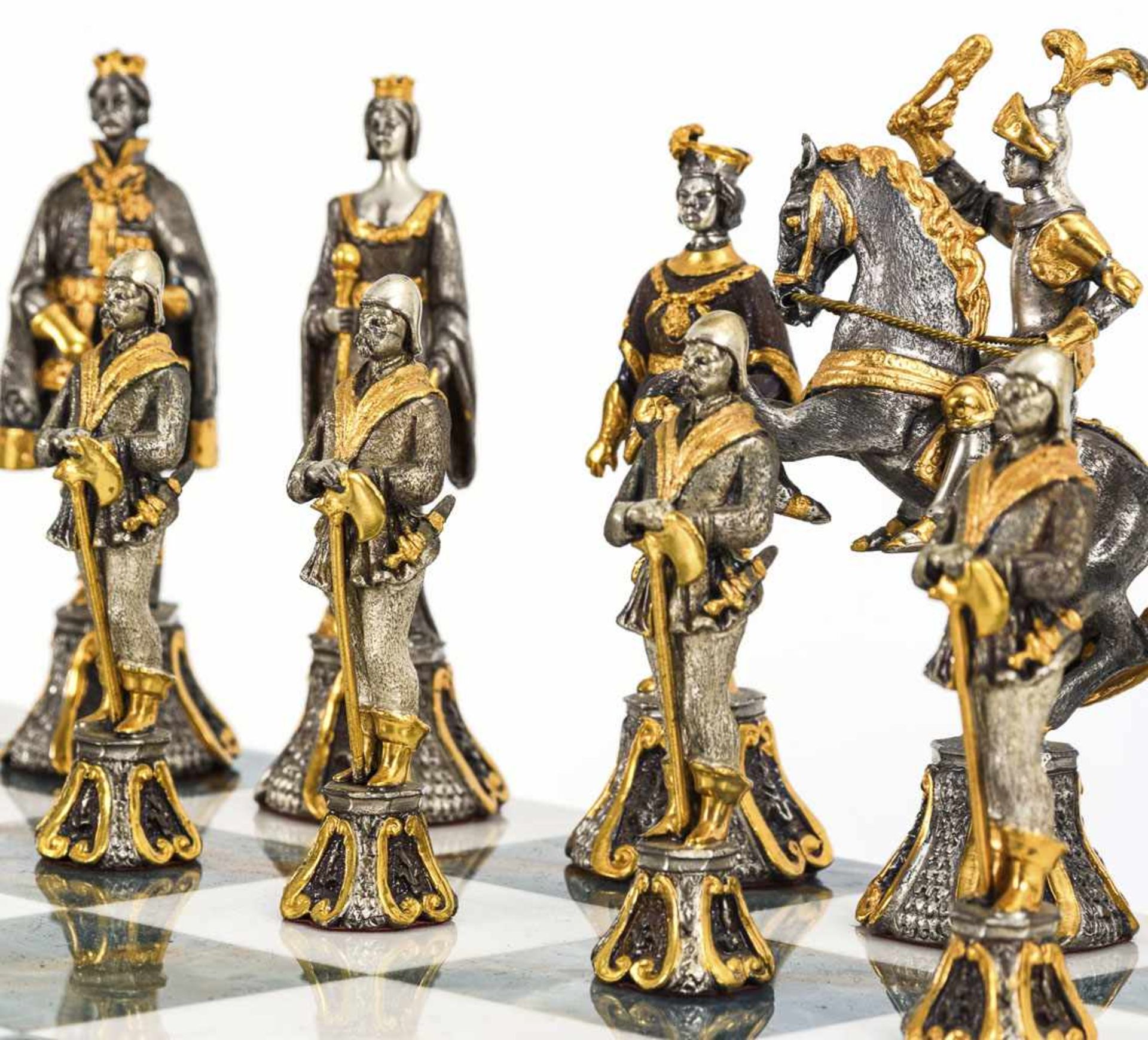 Marmor-Schachbrett mit Metall-Figuren - Bild 3 aus 9