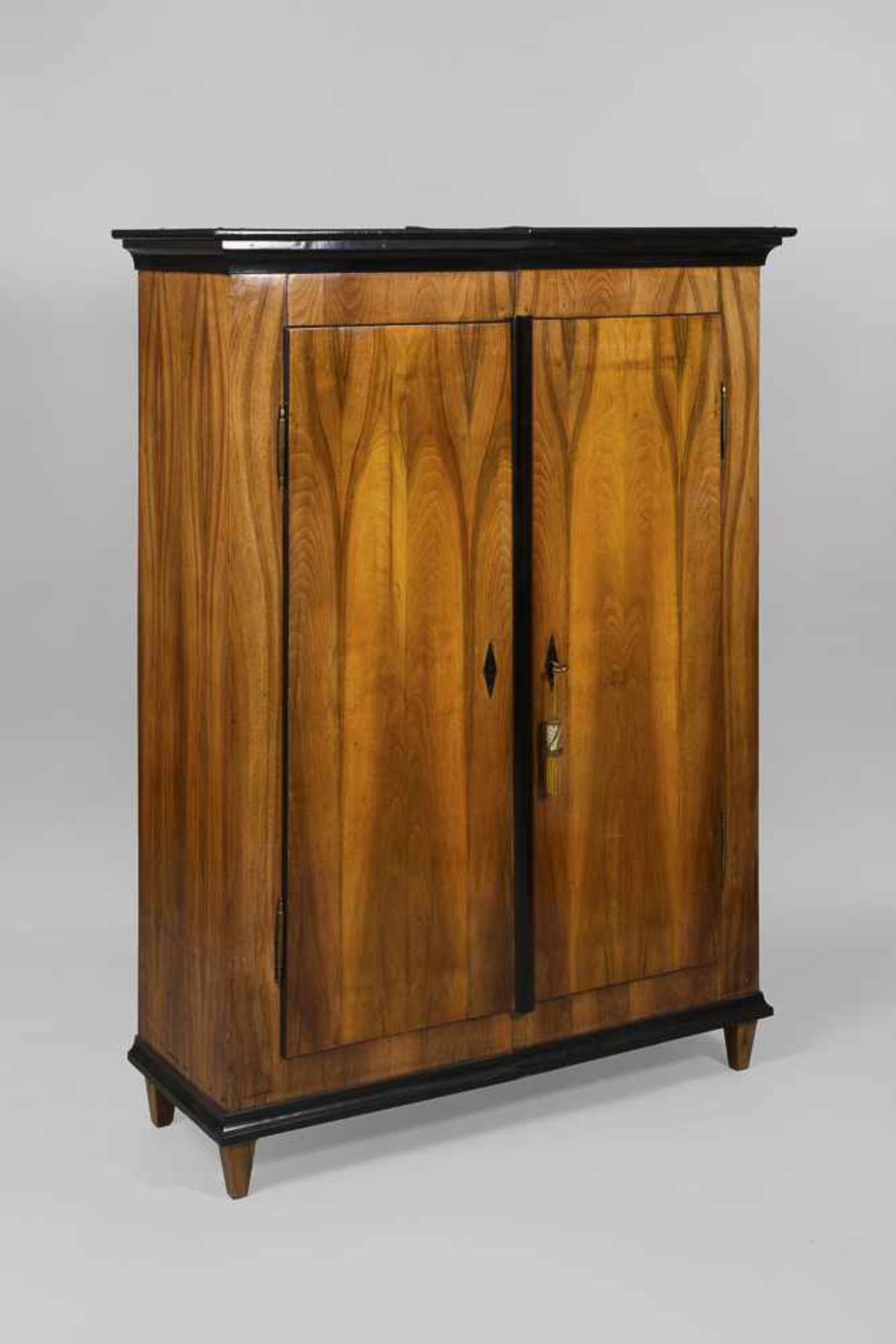 Biedermeier-Kleiderschrank - Bild 3 aus 4