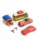 Konvolut 3 Autos und kleine Penny-Toy-Garage