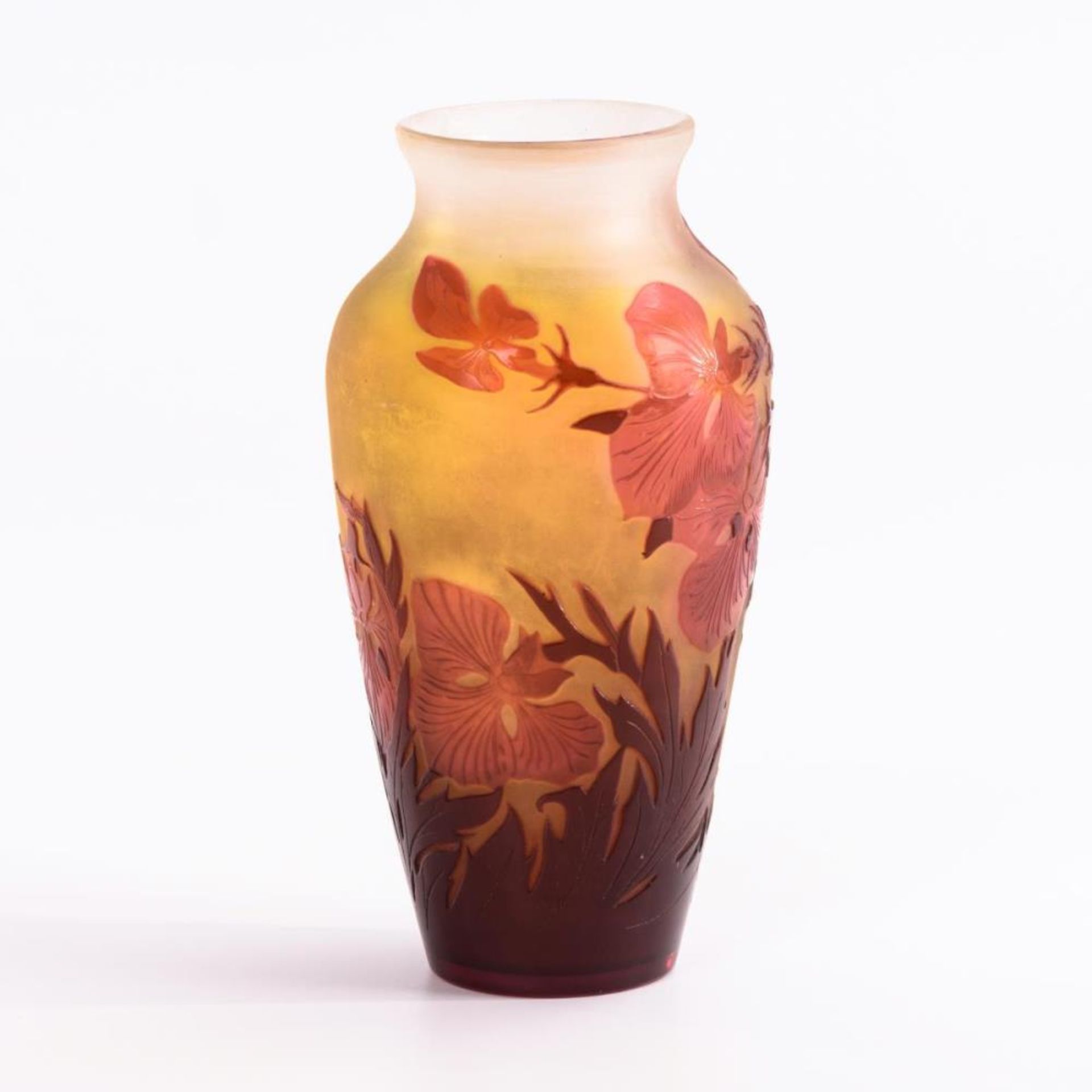 Jugendstil-Vase mit Blumendekor - Bild 2 aus 5