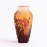 Jugendstil-Vase mit Blumendekor
