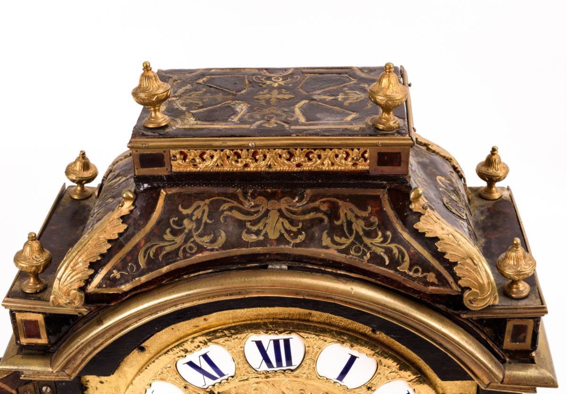 Prunkvolle Kommodenuhr im Barock-Stil - Bild 3 aus 5
